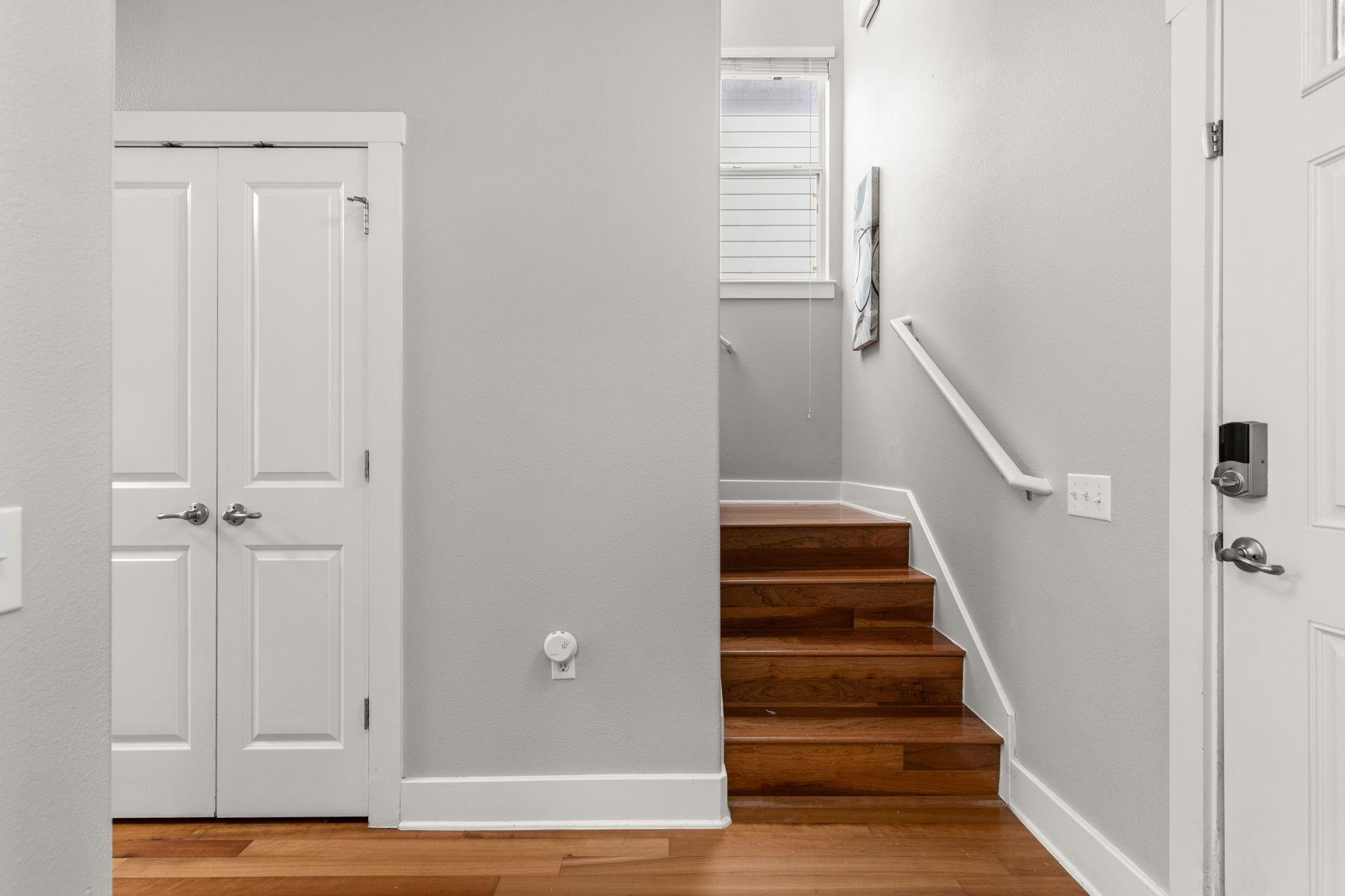 1601 Miriam Ave 304 Property Photo 6