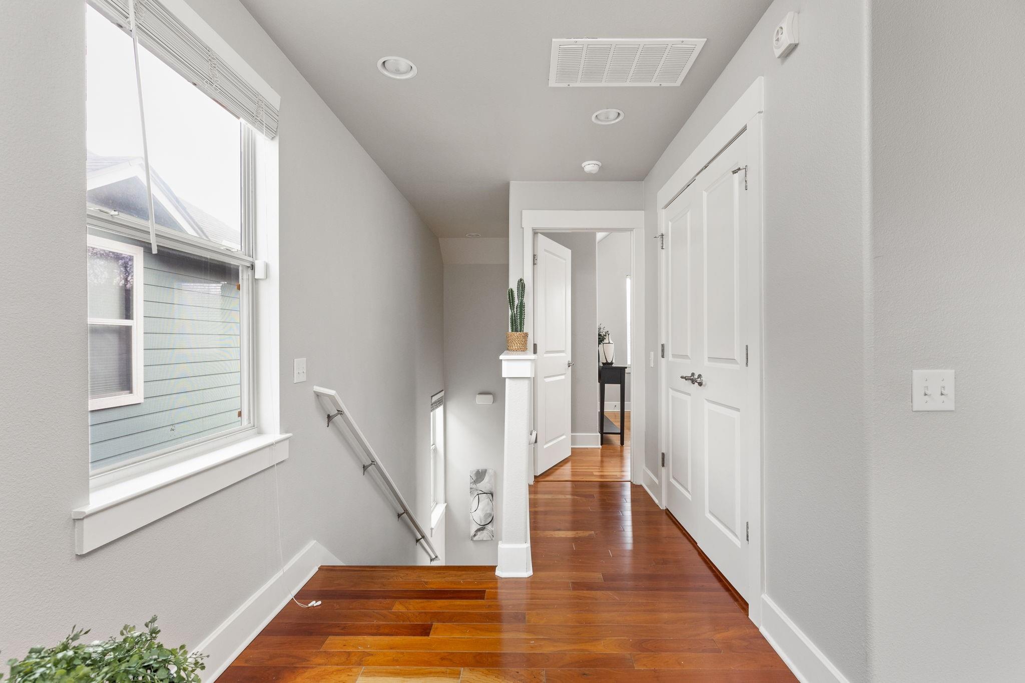 1601 Miriam Ave 304 Property Photo 21