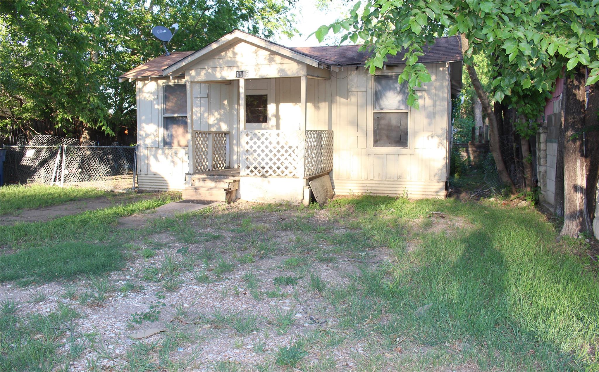 1115 Ebert Ave D Property Photo 1
