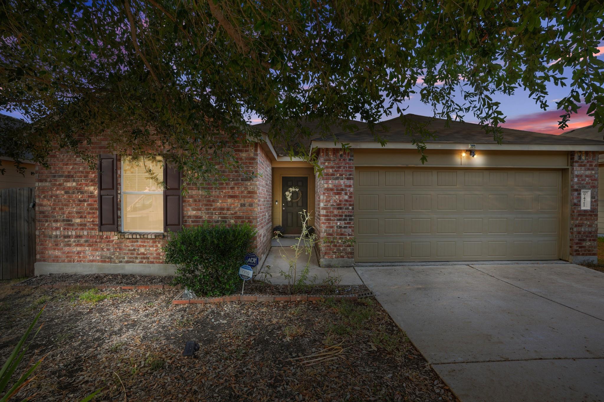 9421 China Rose Dr Property Photo 10