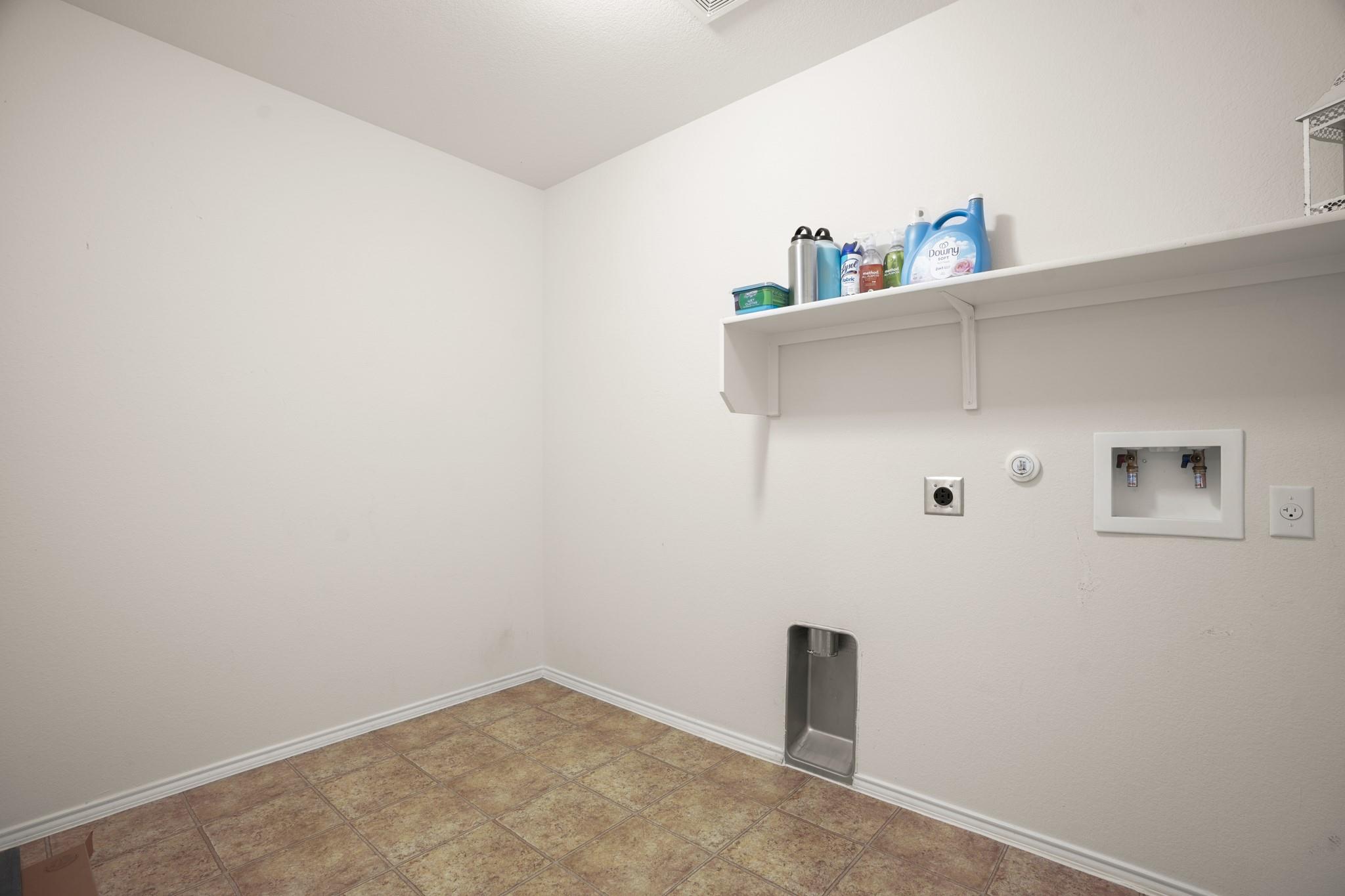 9421 China Rose Dr Property Photo 20