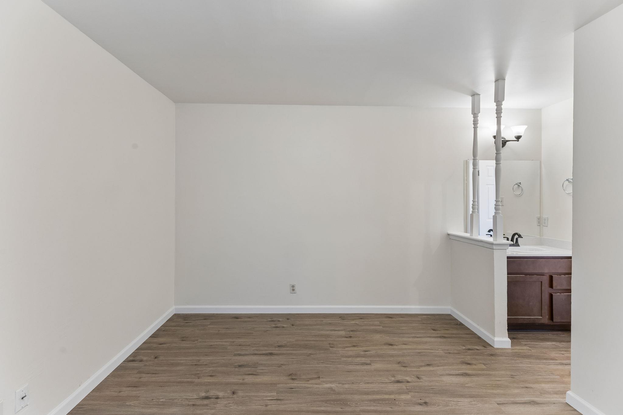 7308 Salt Springs Dr Property Photo 5
