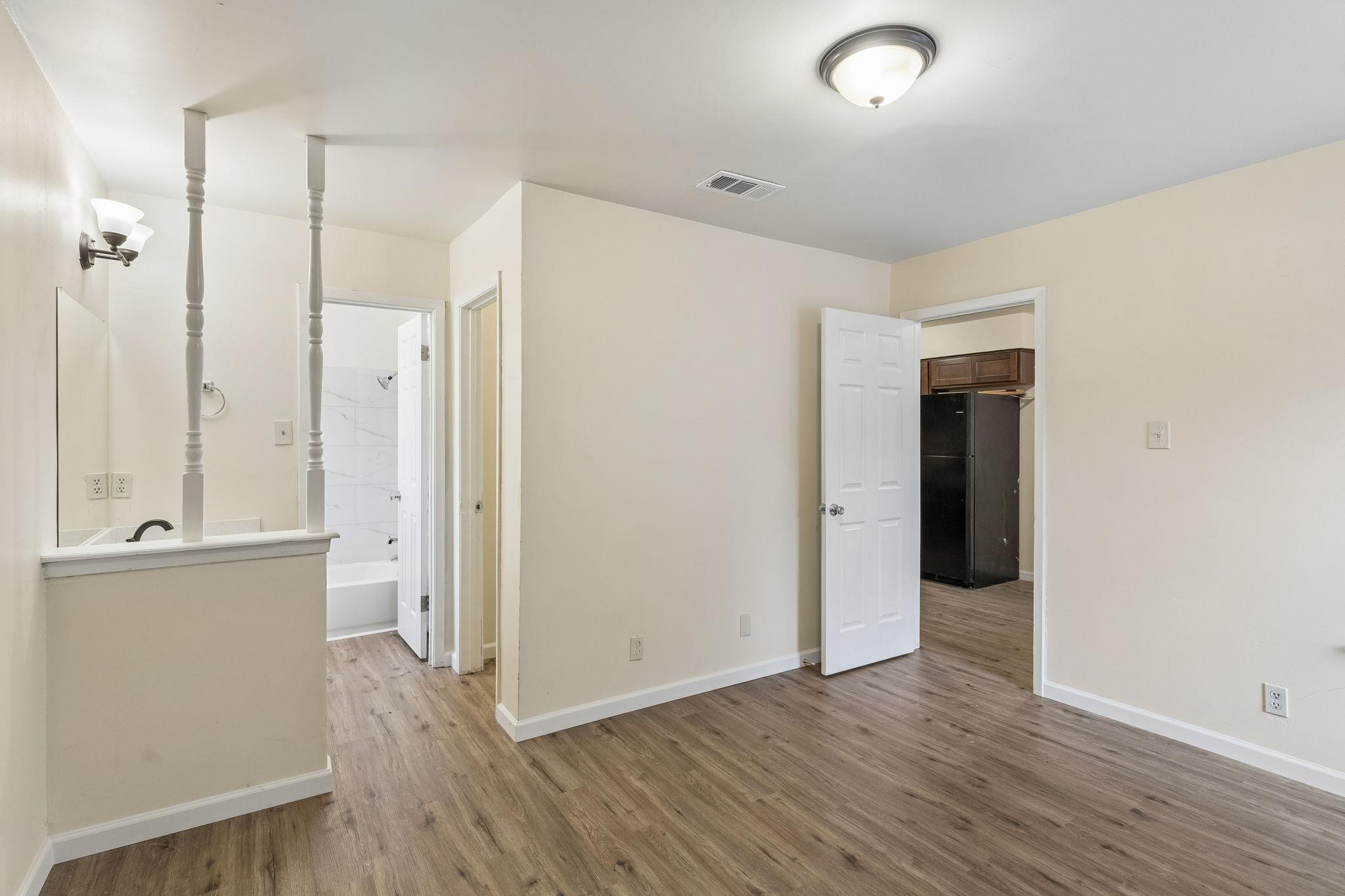 7308 Salt Springs Dr Property Photo 6