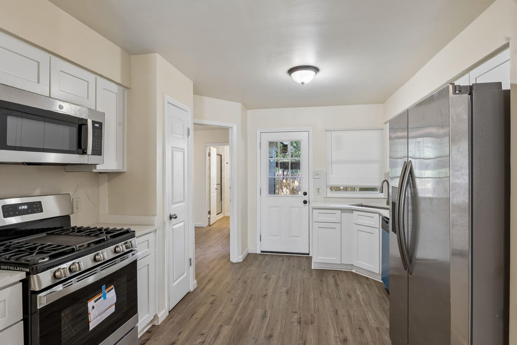 7308 Salt Springs Dr Property Photo 10