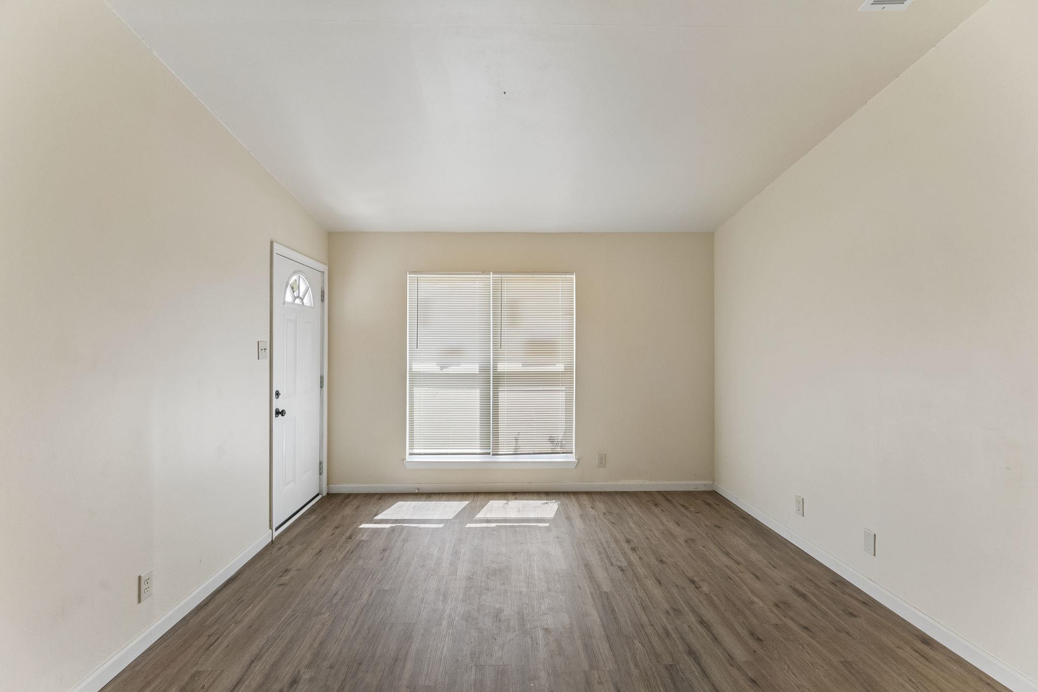 7308 Salt Springs Dr Property Photo 12