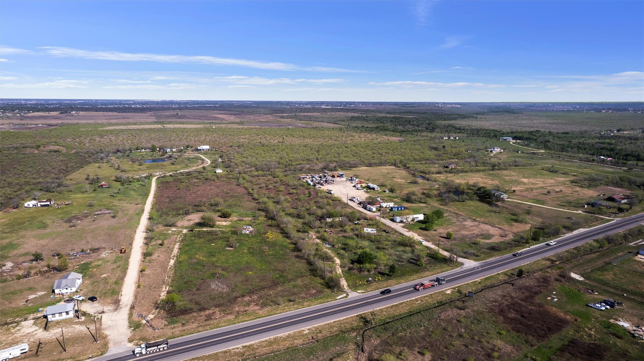 10745 N Camino Real Property Photo 4