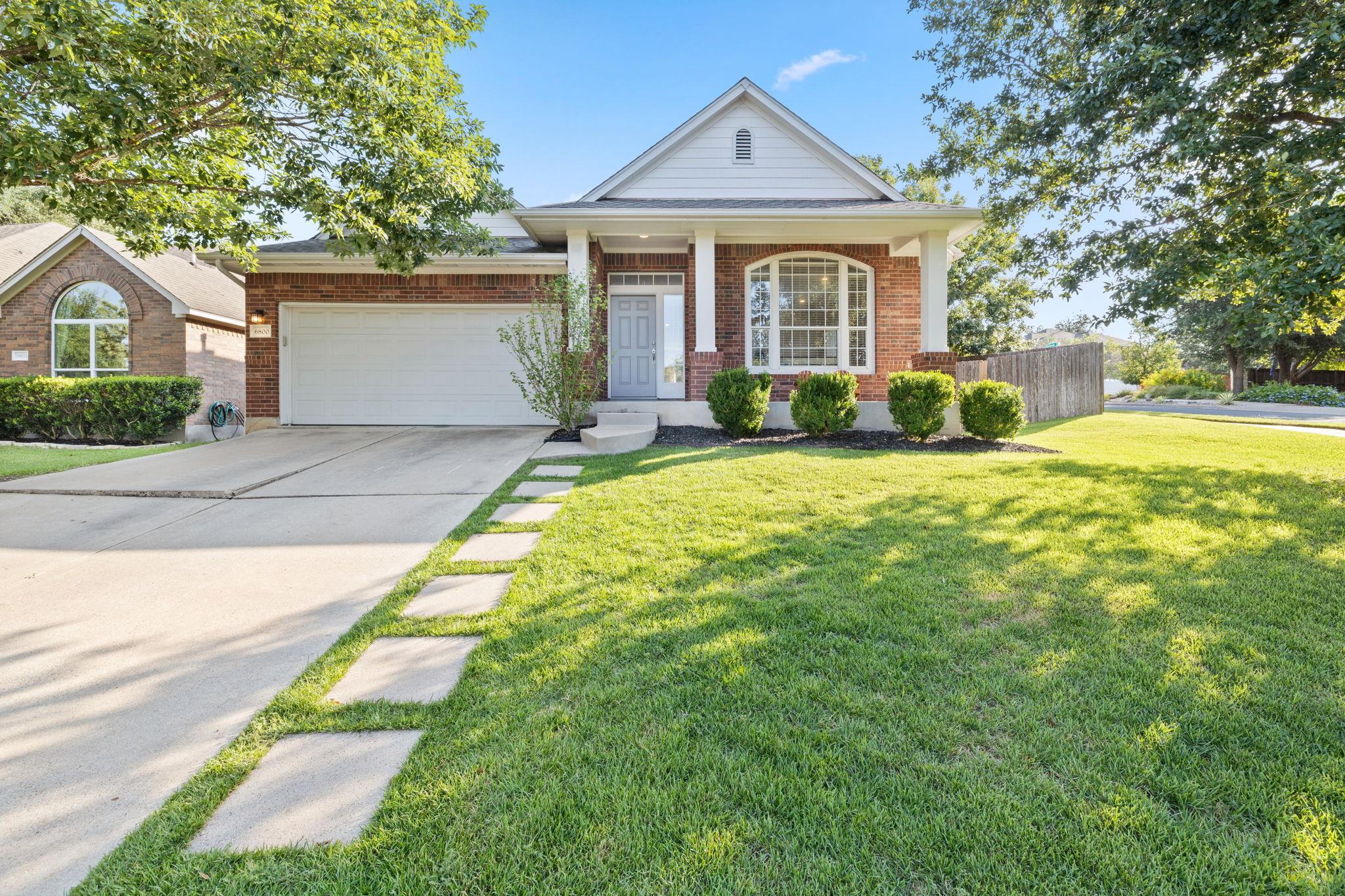 6800 La Concha Cv Property Photo 1