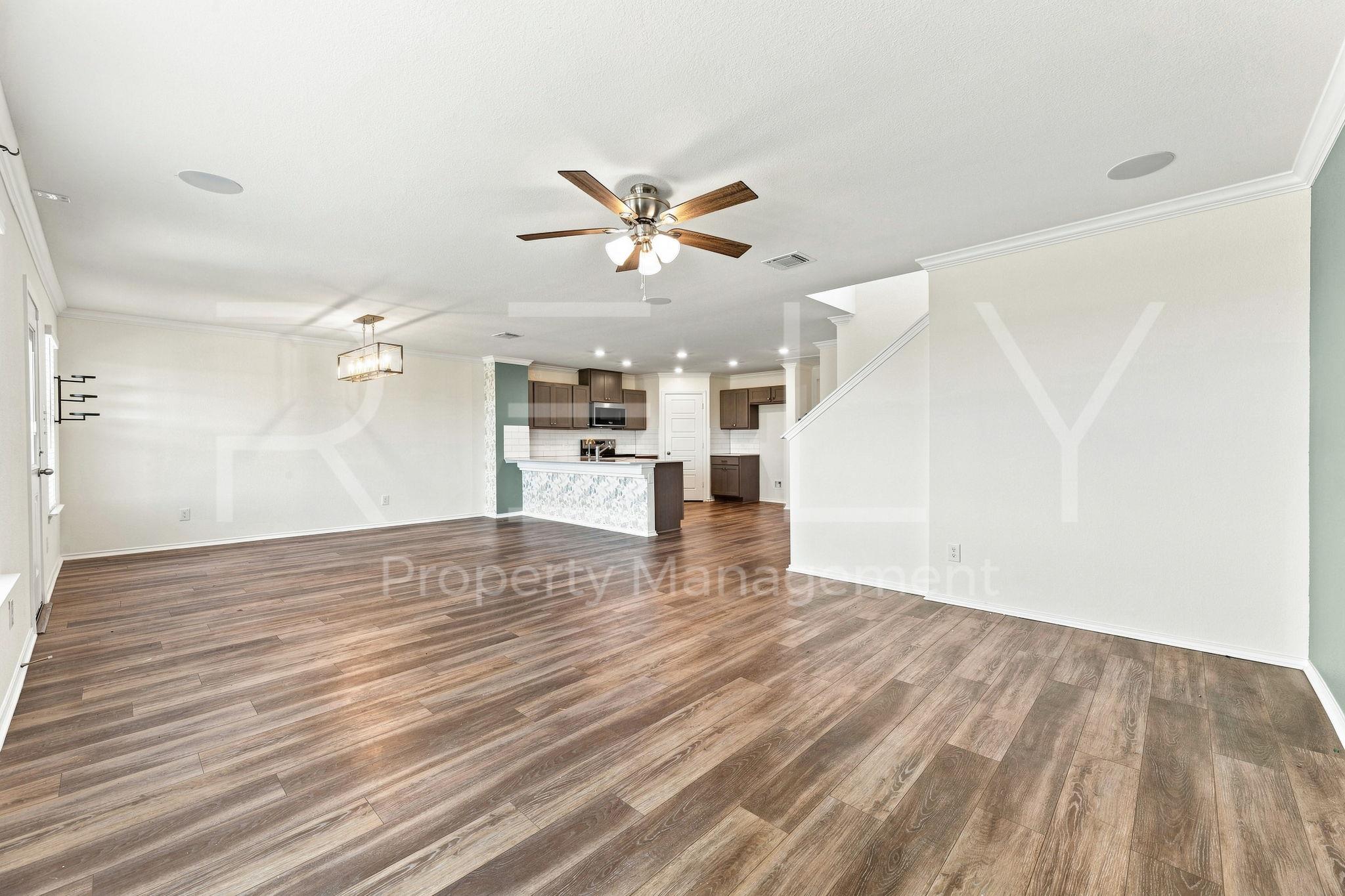 521 Colonel Mcnally Cv Property Photo 10