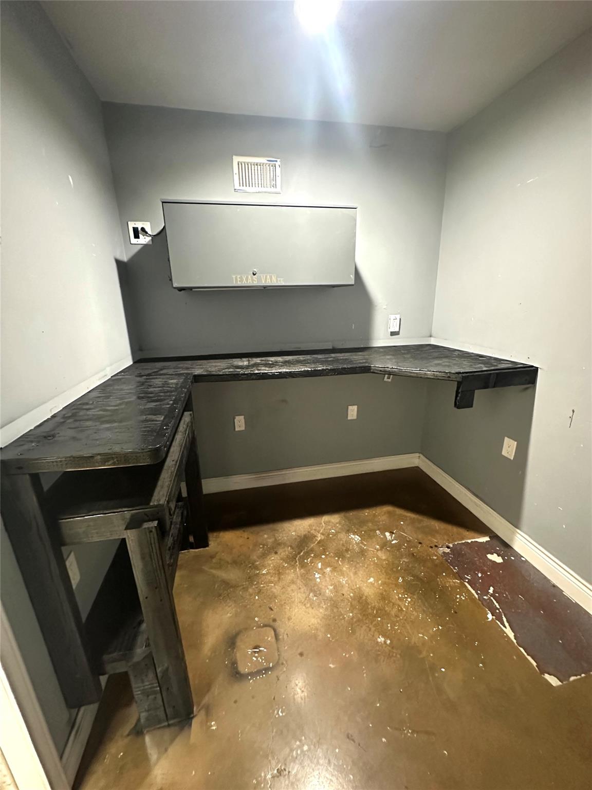 18281 Fm 150 205 Property Photo 6