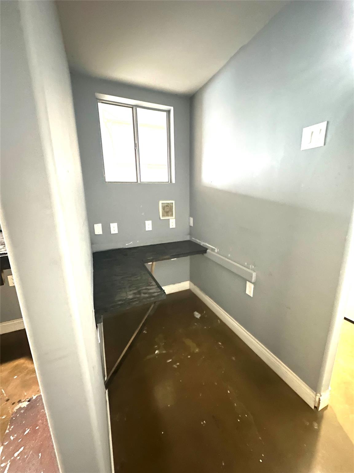 18281 Fm 150 205 Property Photo 7