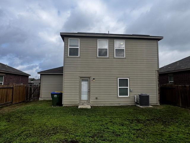 13713 Henry A Wallace Ln Property Photo 8