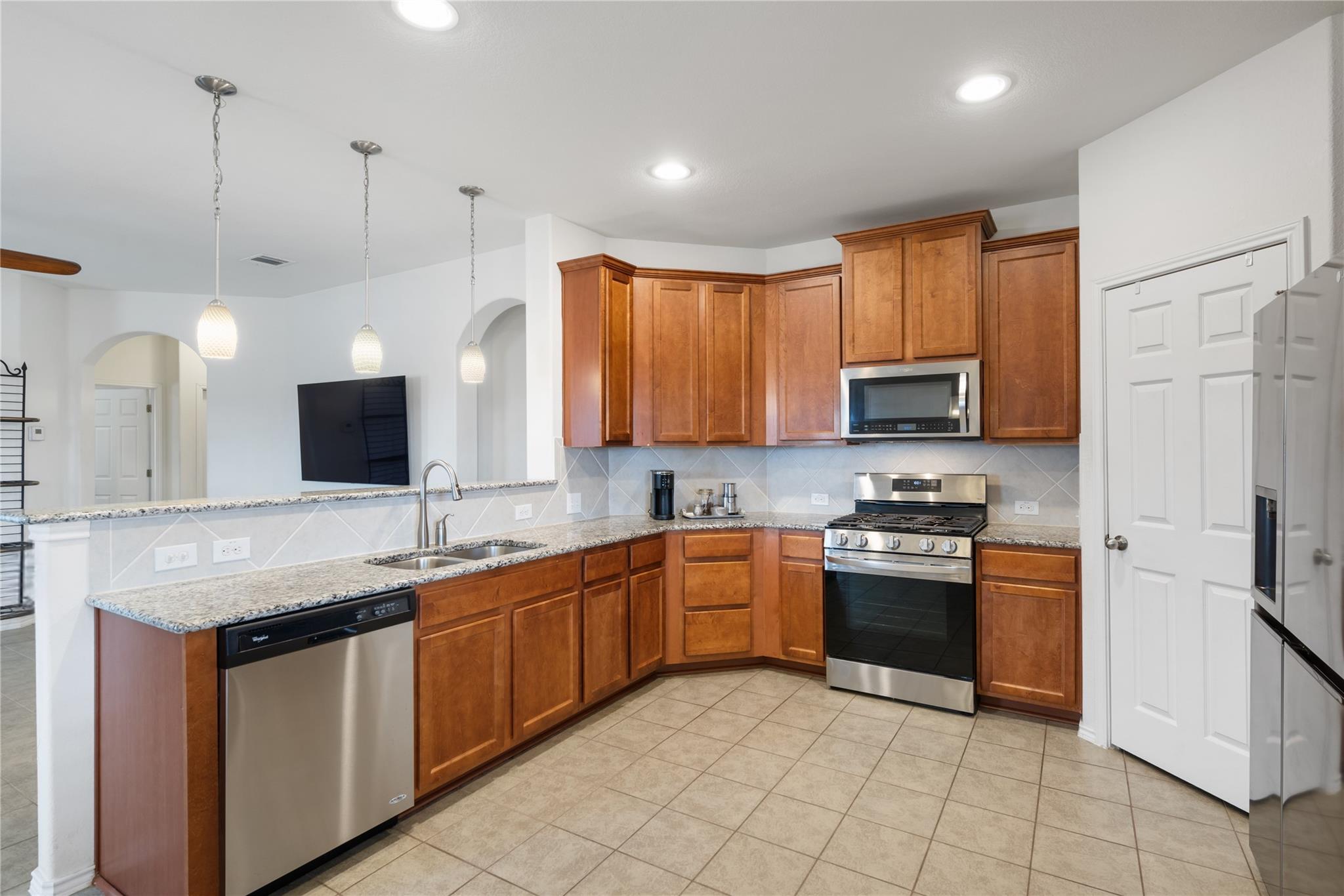 128 Diamondback Cv Property Photo 8