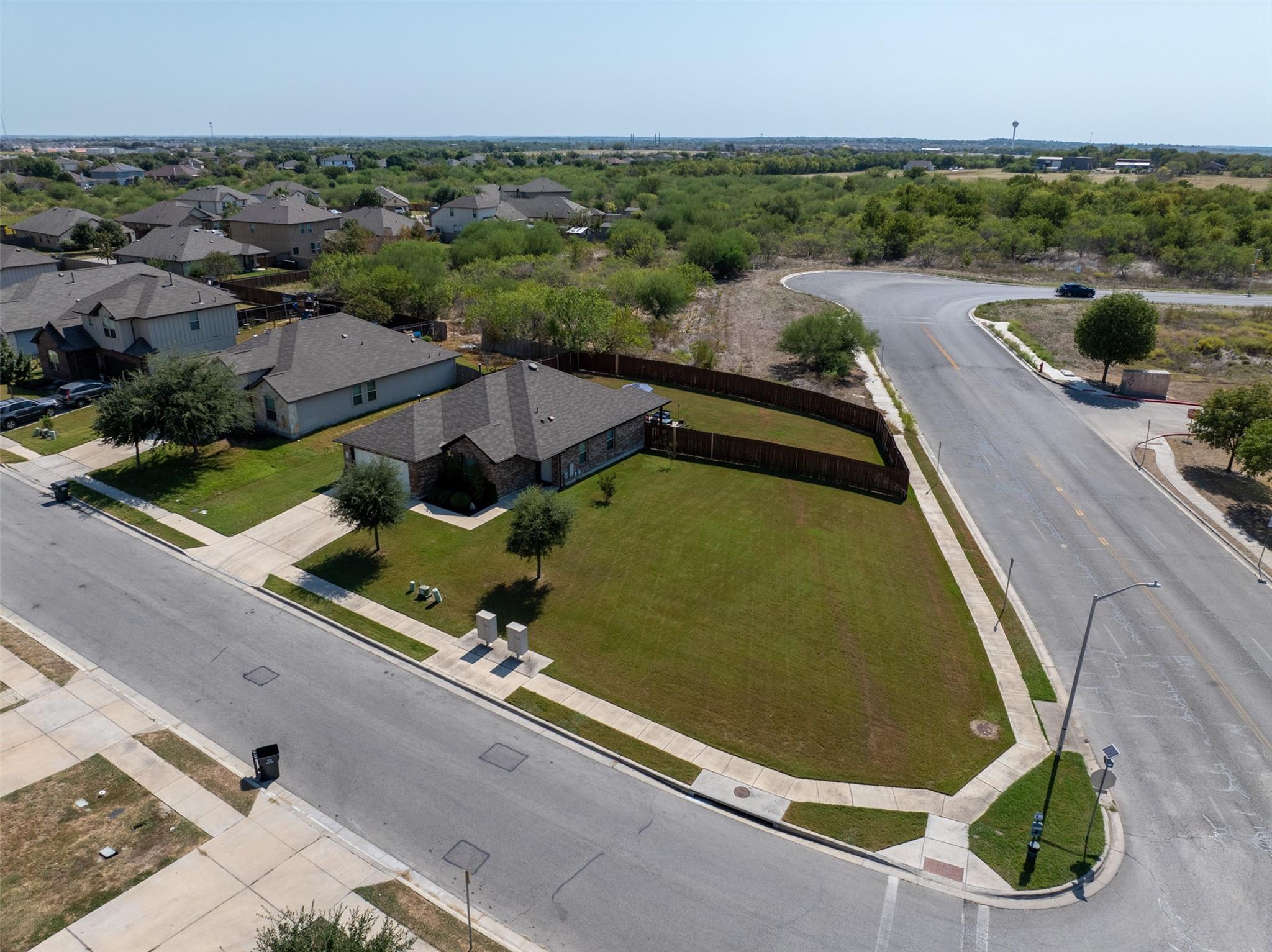 128 Diamondback Cv Property Photo 25