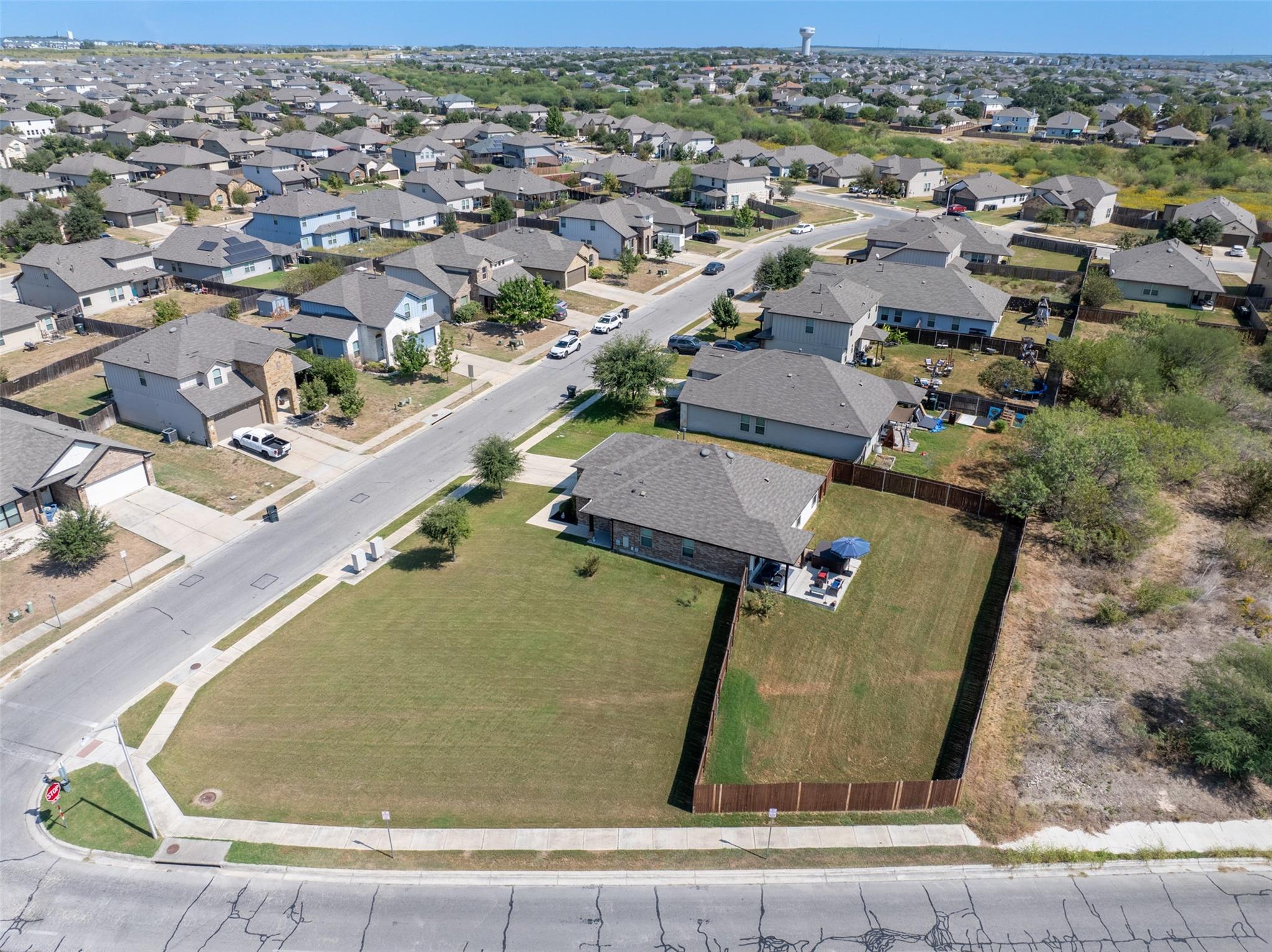 128 Diamondback Cv Property Photo 27