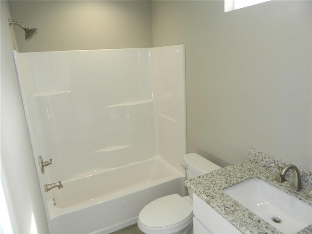 4401 Hank Ave #b Property Photo 7
