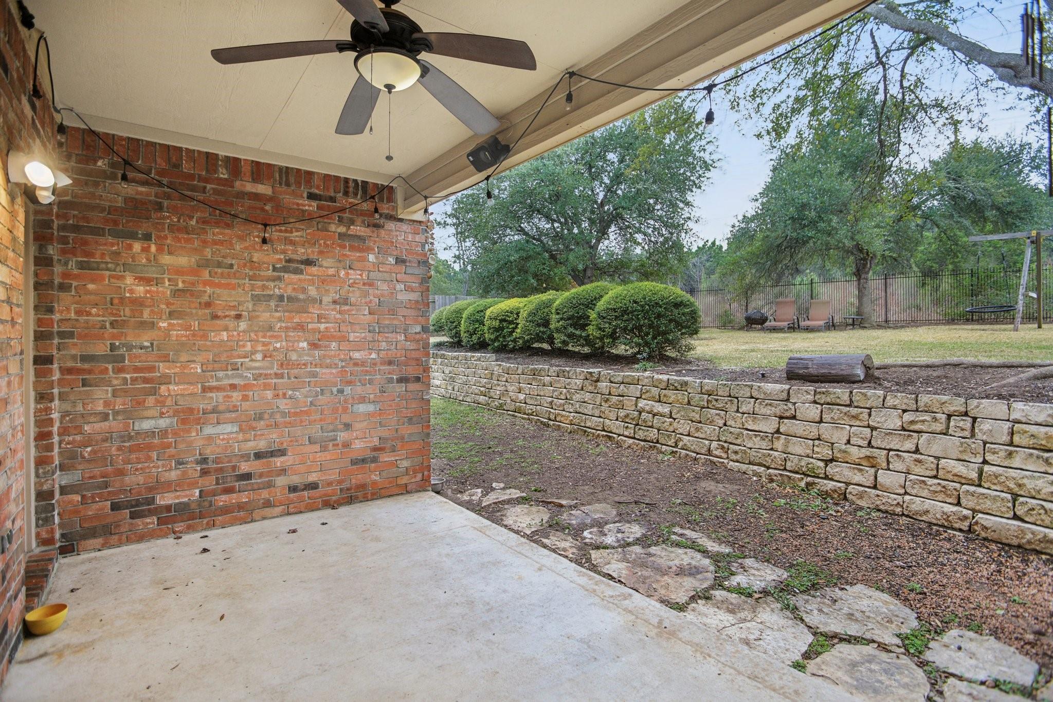 3304 Mulberry Creek Dr Property Photo 32