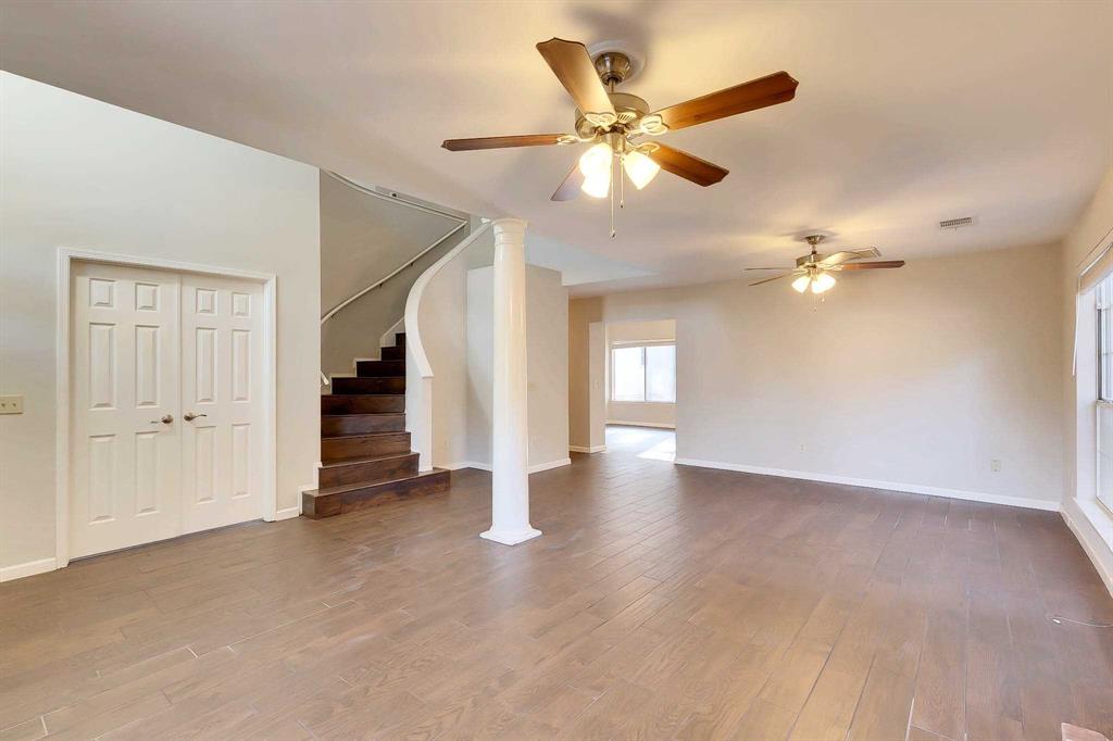 11400 Gatling Gun Ln Property Photo 3
