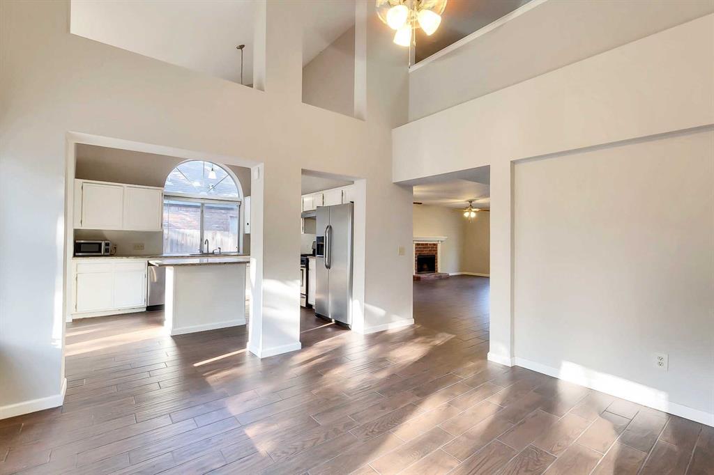 11400 Gatling Gun Ln Property Photo 6