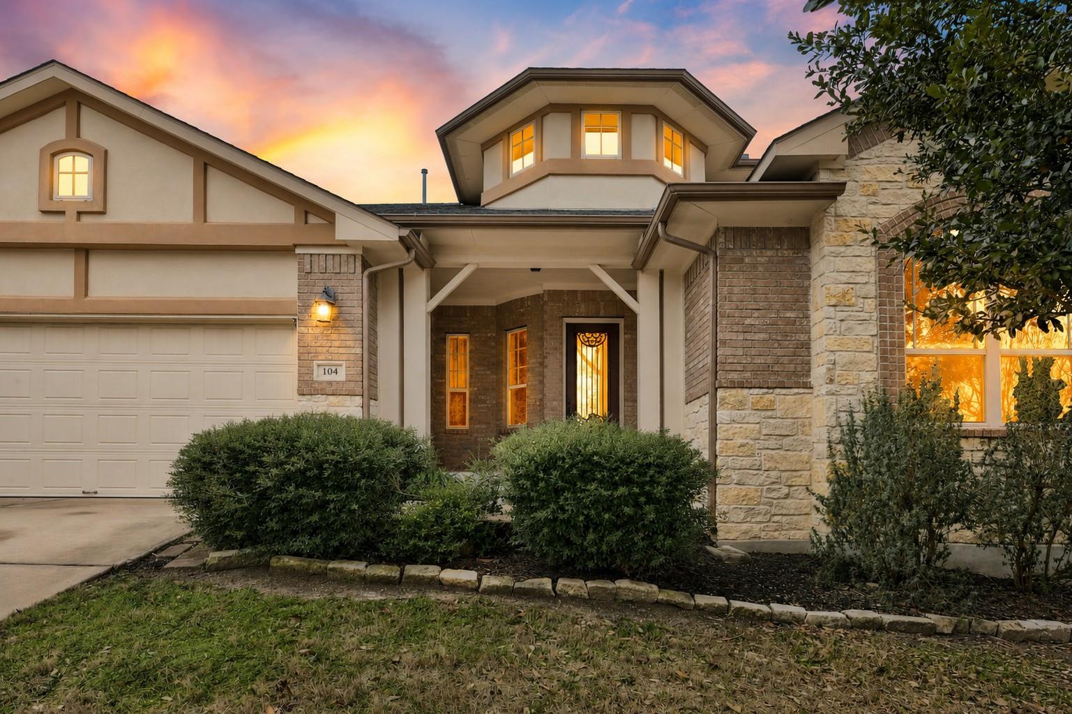 104 Turvey Cv Property Photo 1