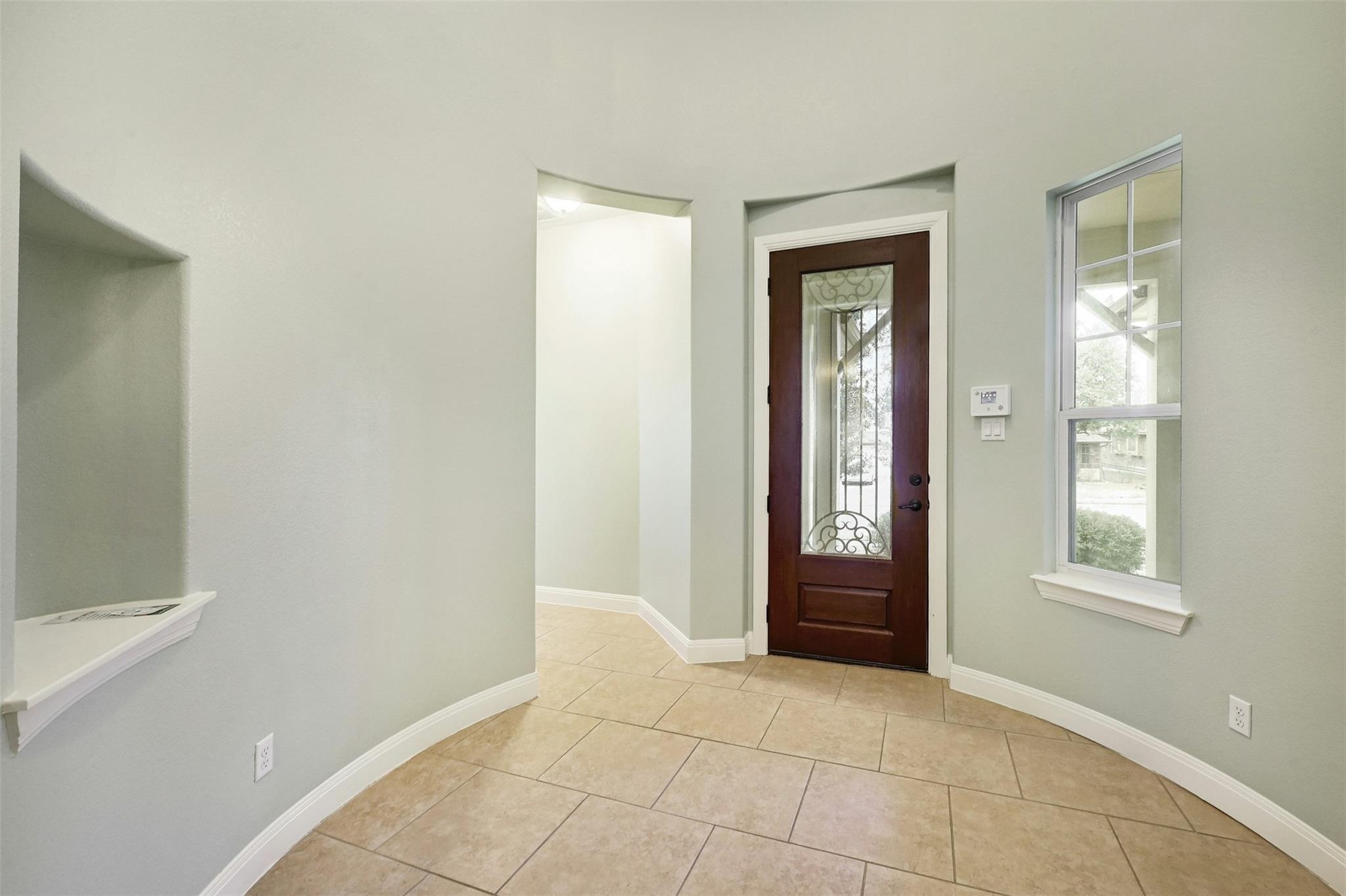 104 Turvey Cv Property Photo 5