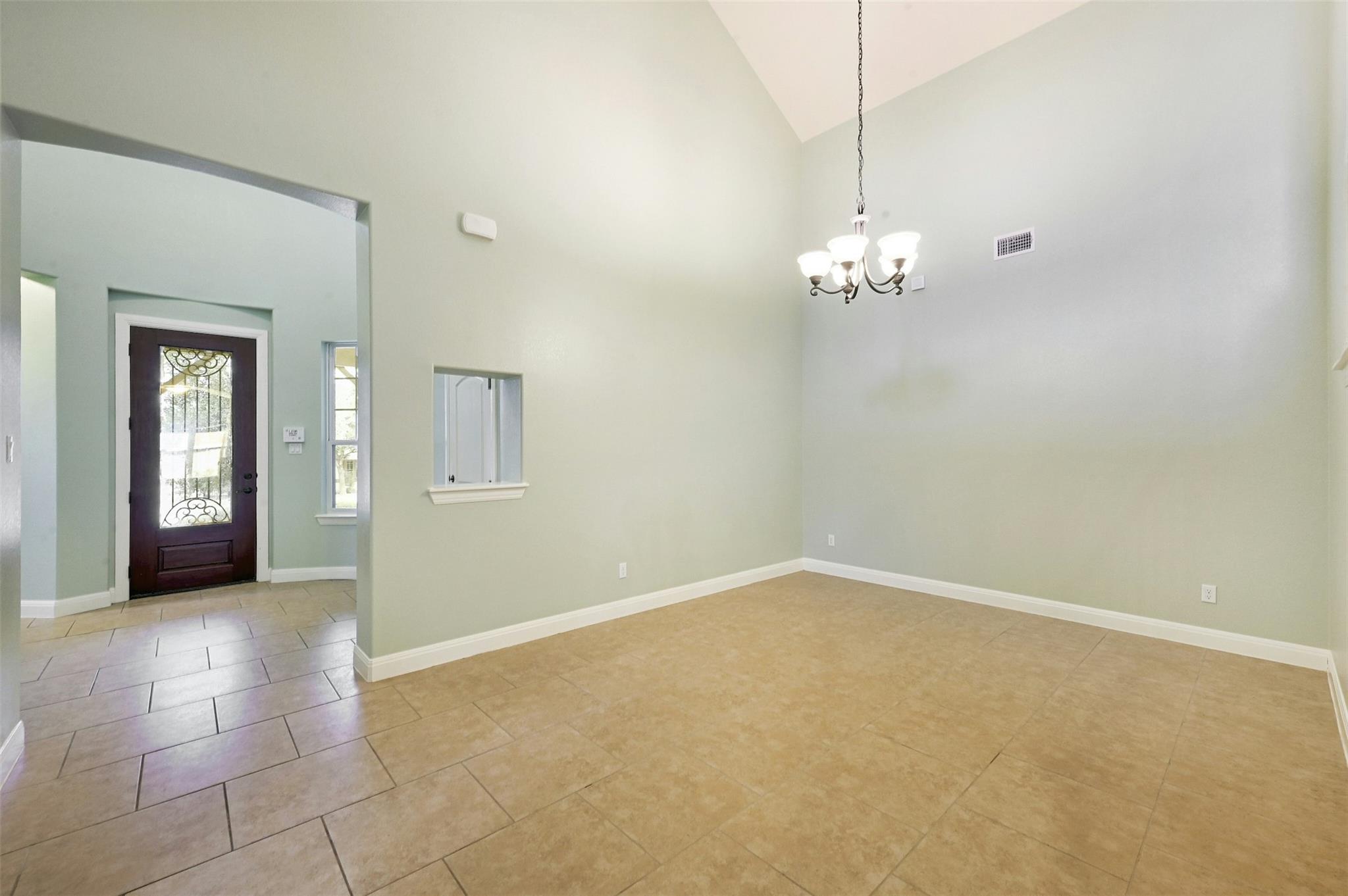 104 Turvey Cv Property Photo 10