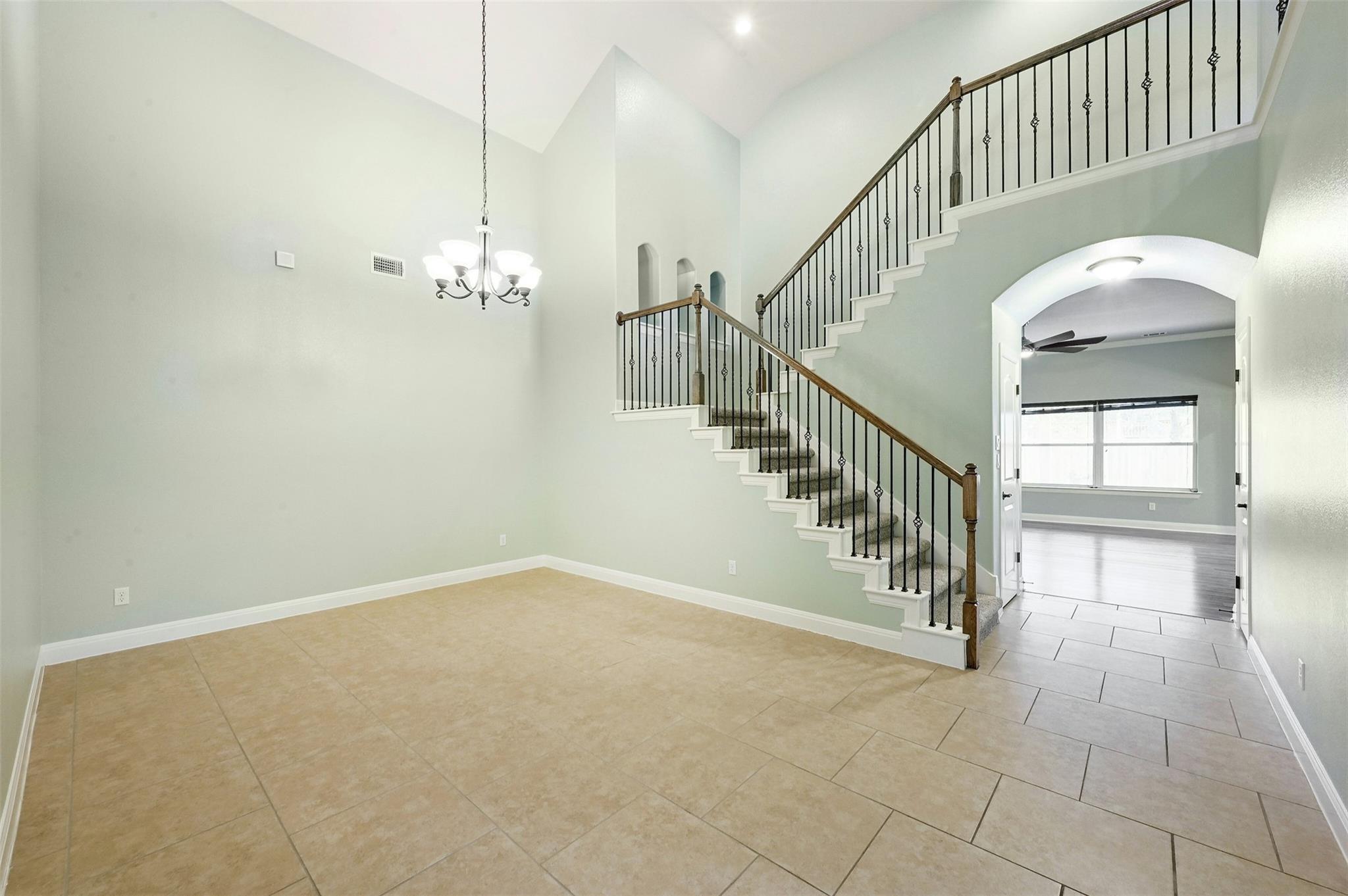 104 Turvey Cv Property Photo 12