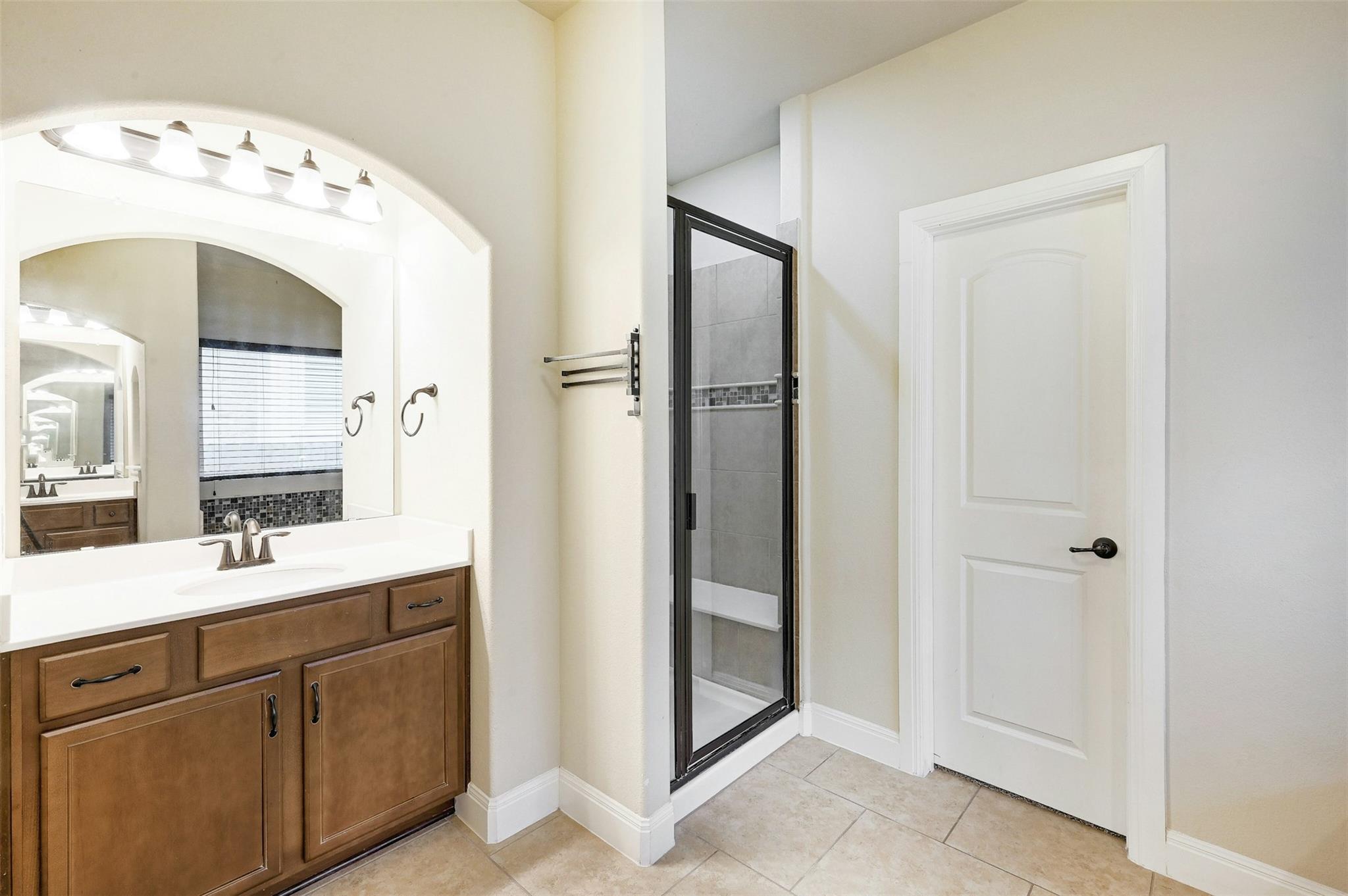 104 Turvey Cv Property Photo 24