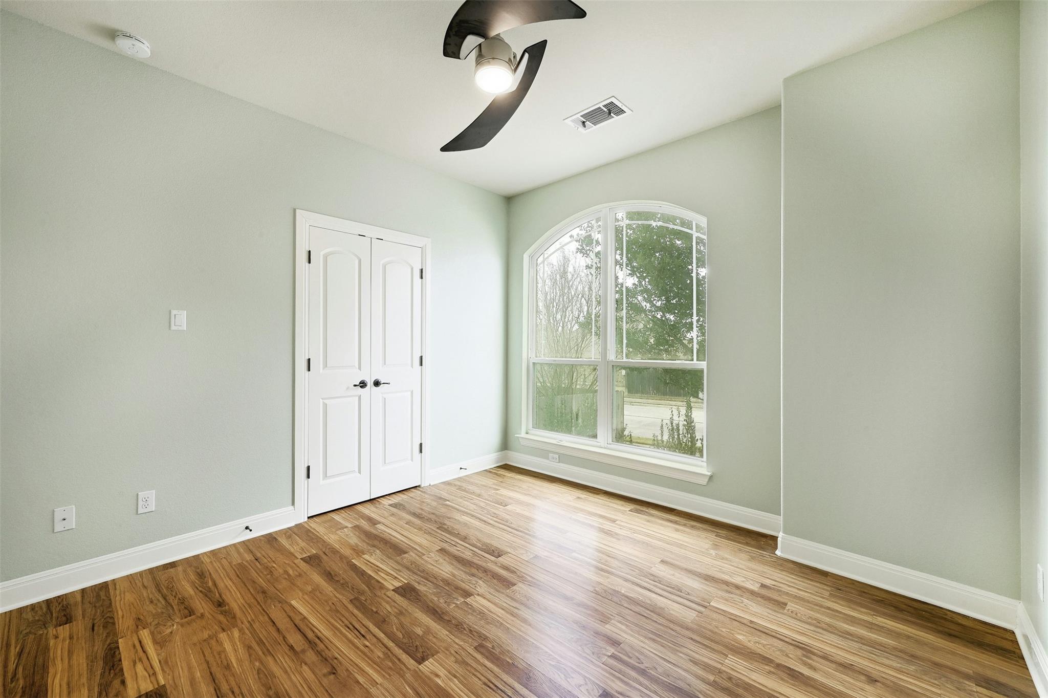 104 Turvey Cv Property Photo 29