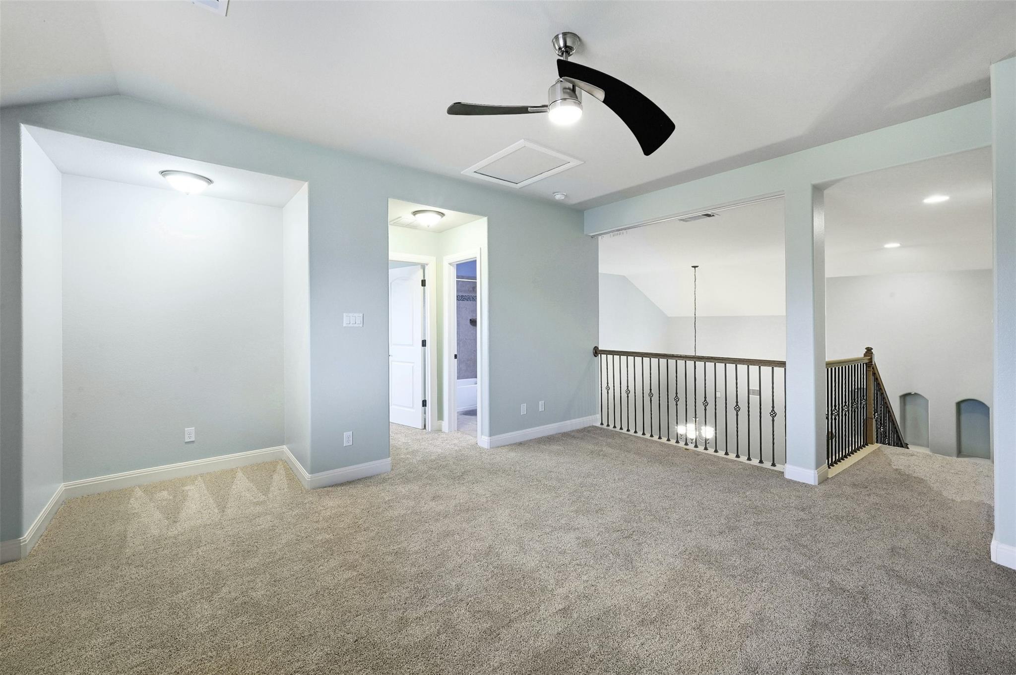 104 Turvey Cv Property Photo 32