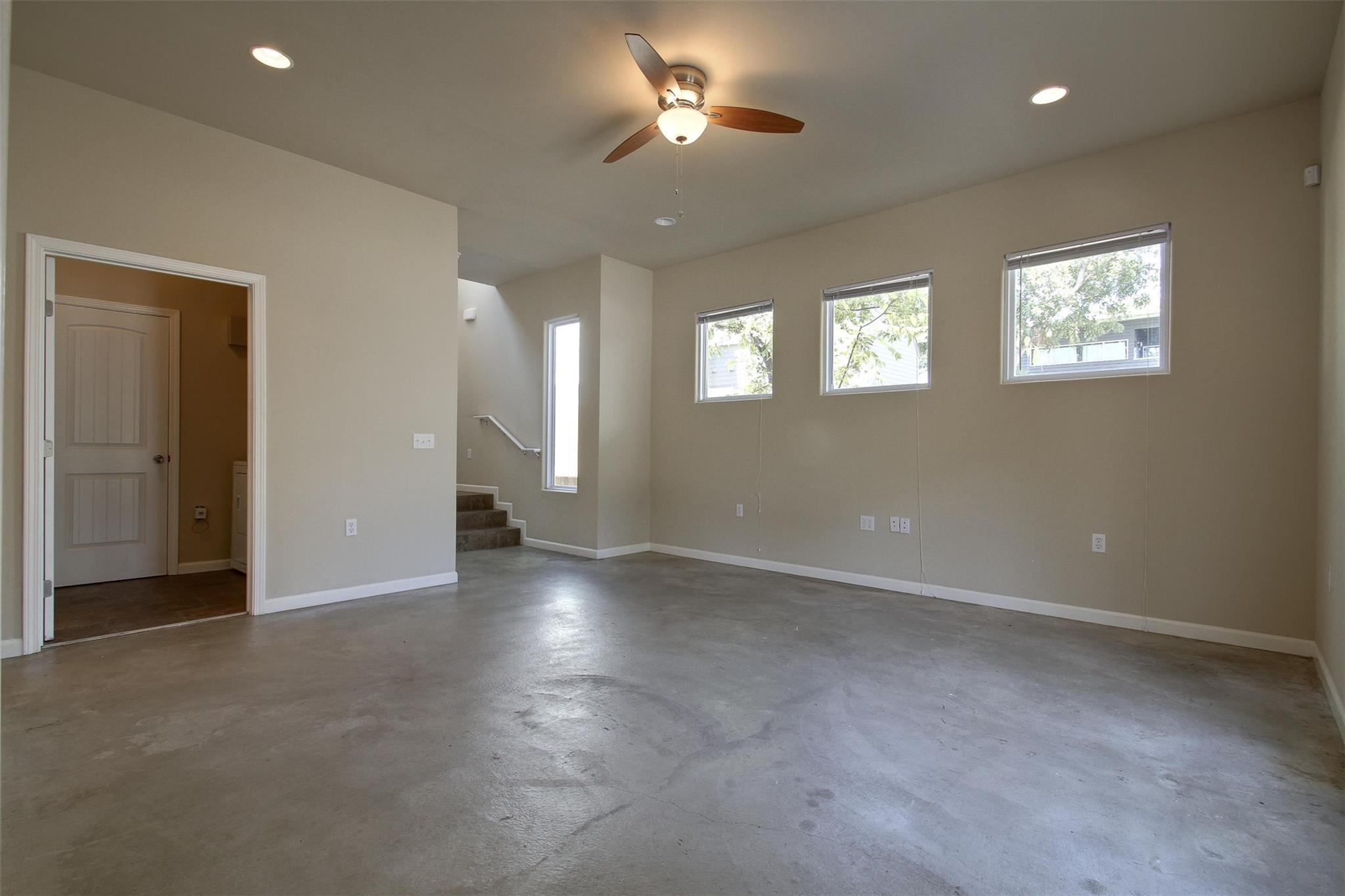 4509 Depew Ave Property Photo 16