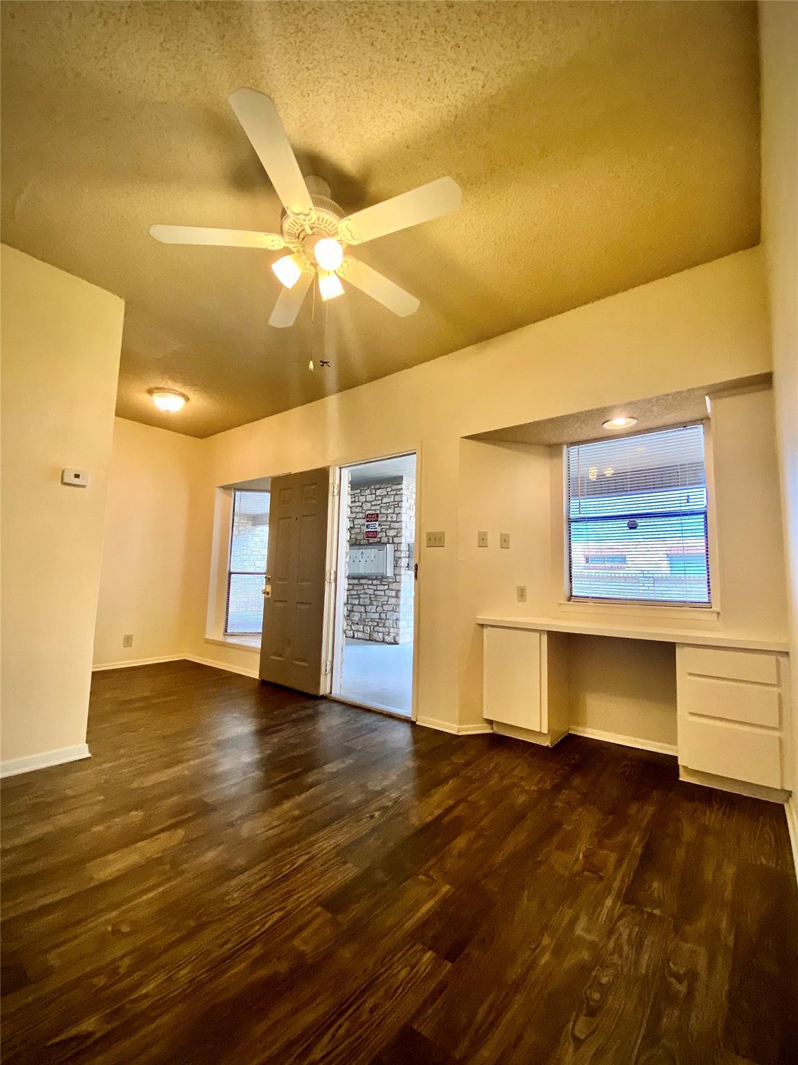 2818 Nueces ST 309 Property Photo 1