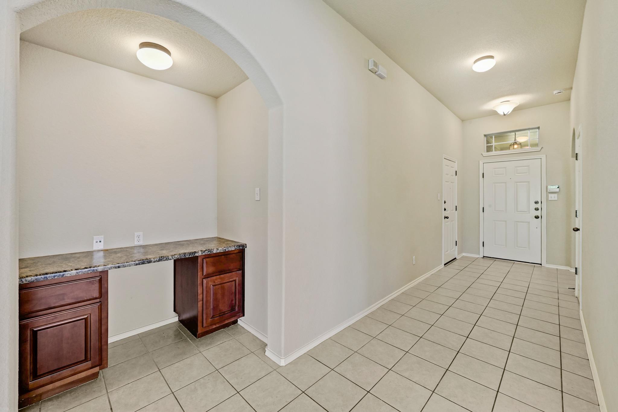 49 White Magnolia Cir Property Photo 4