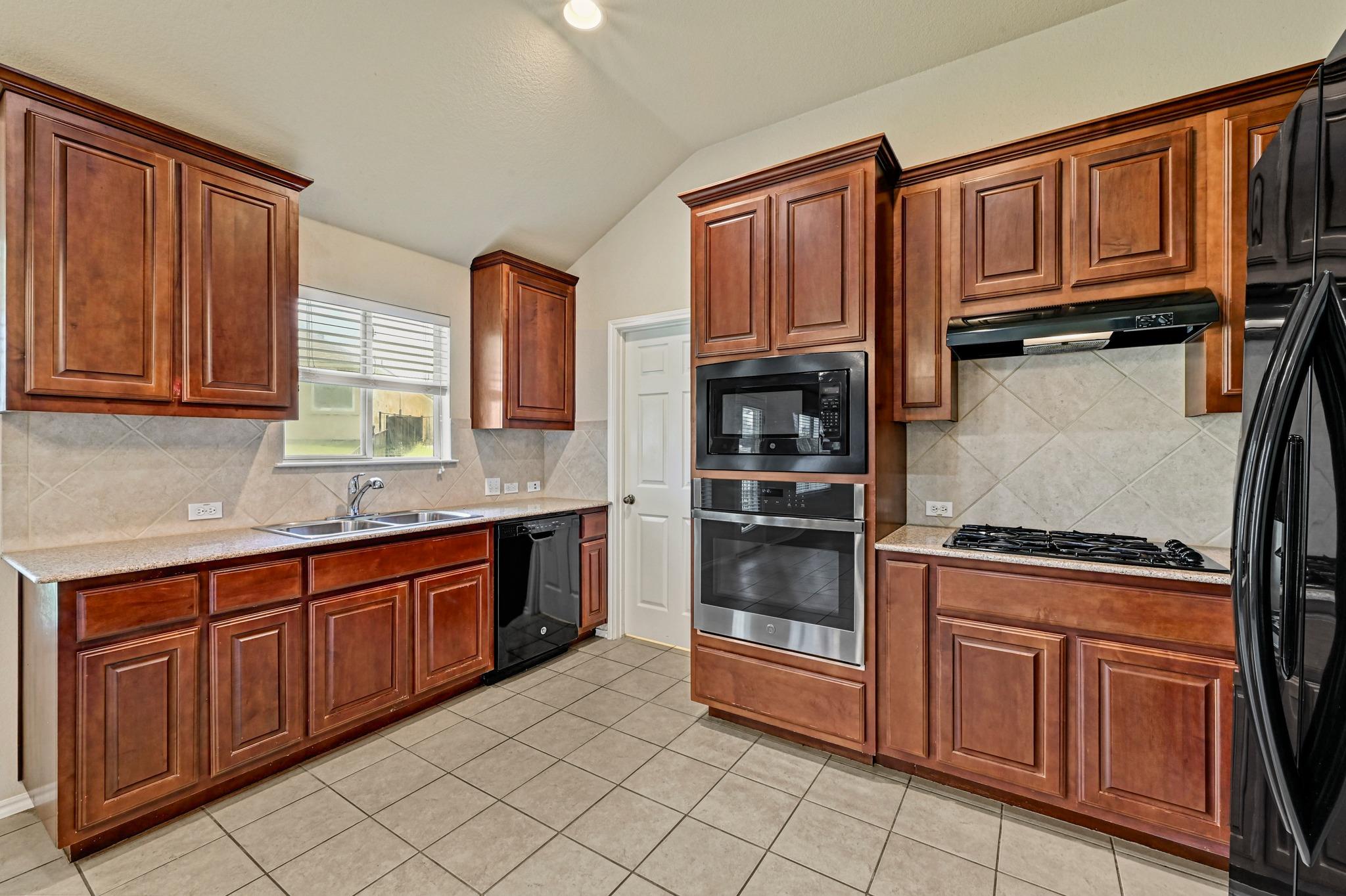 49 White Magnolia Cir Property Photo 13