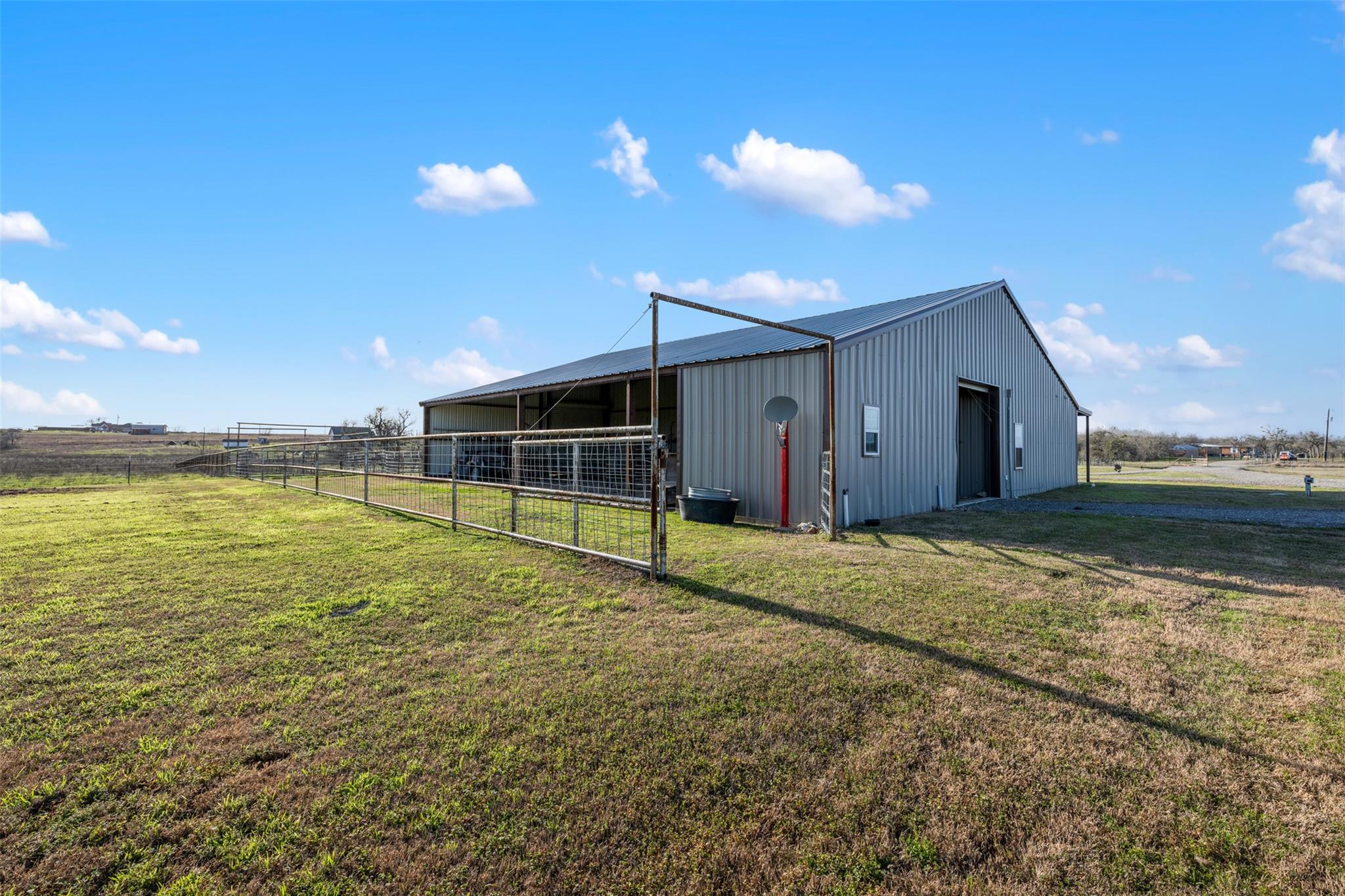 700 County Road 466 Property Photo 18