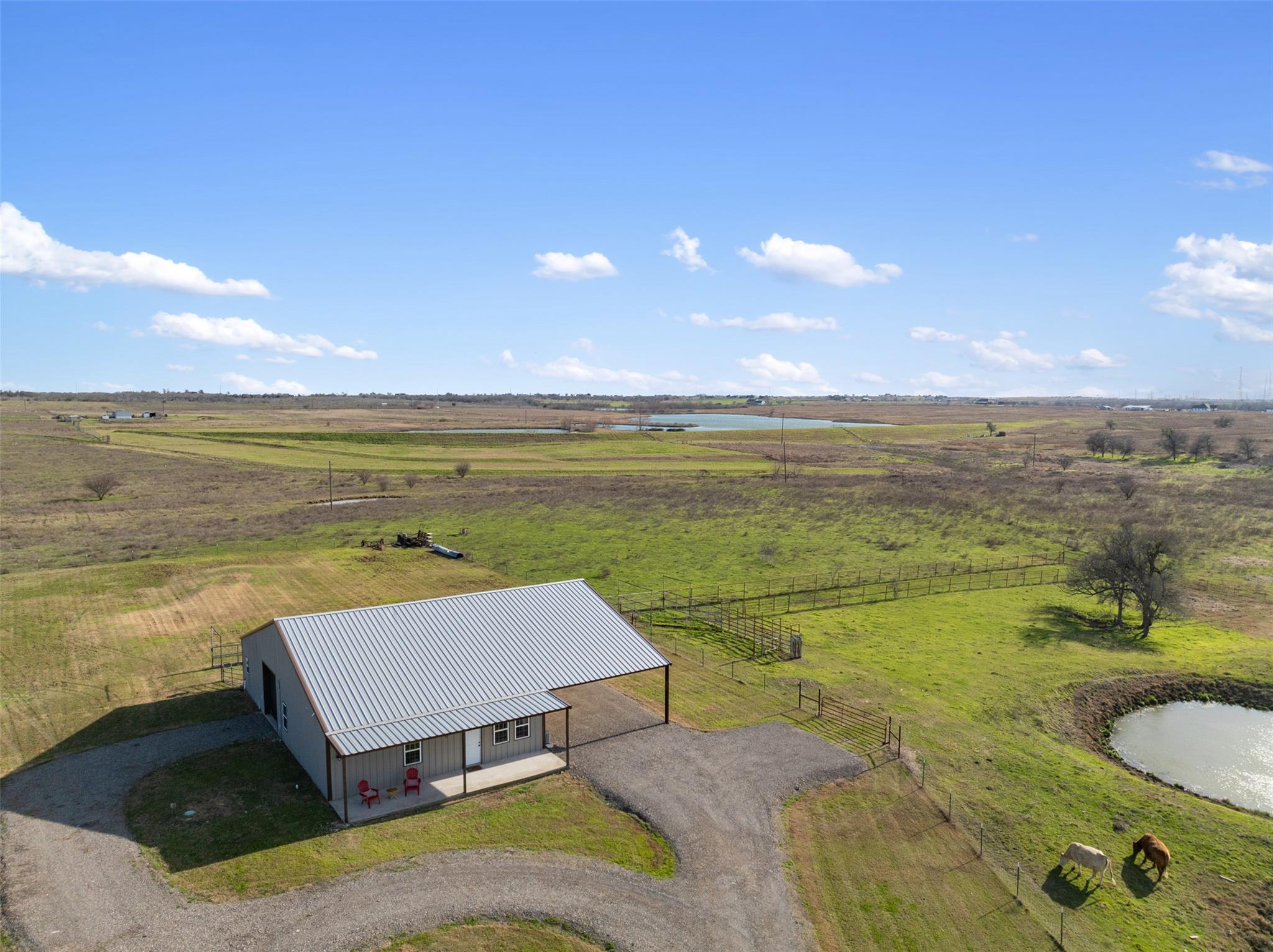 700 County Road 466 Property Photo 40