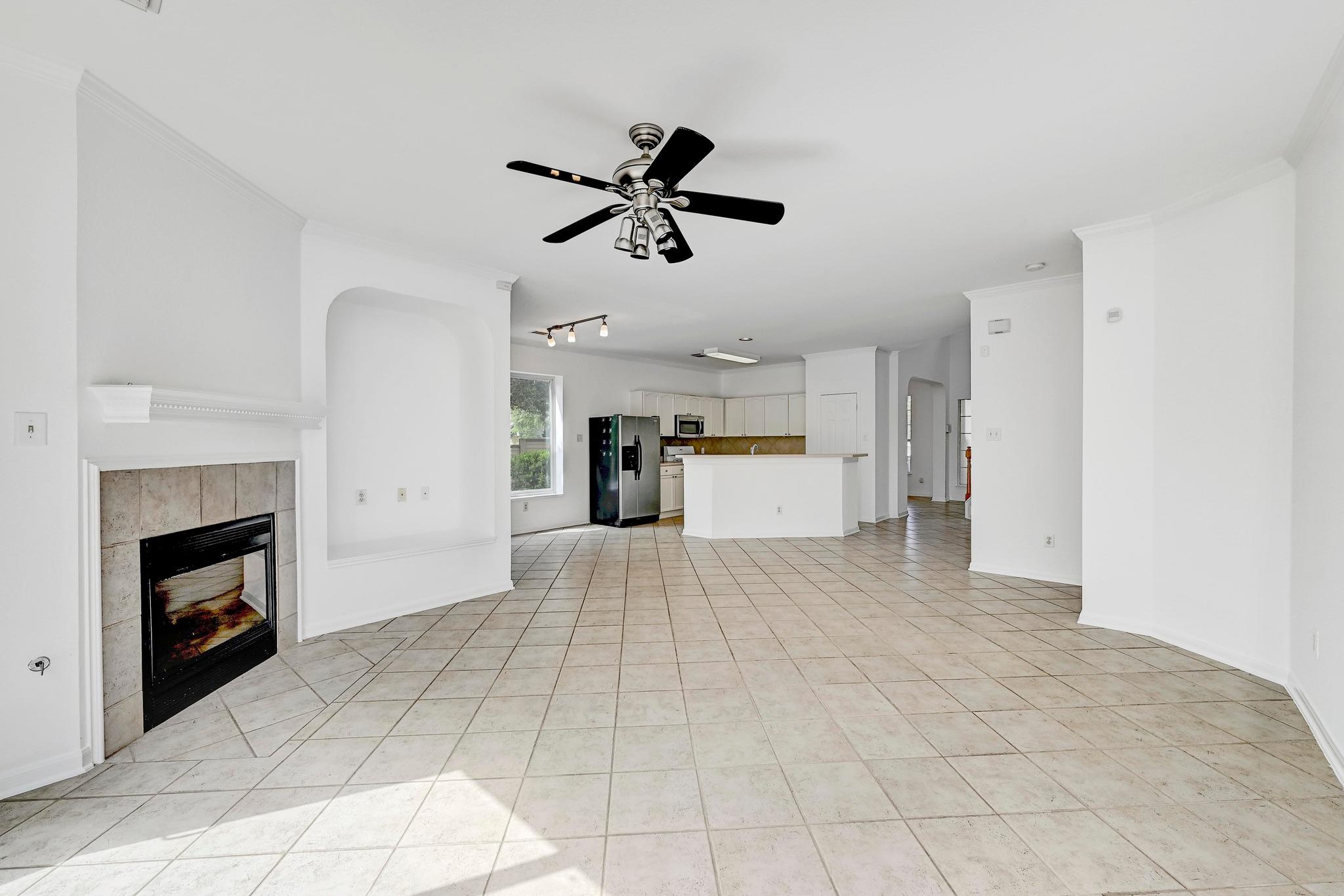 13401 Lamplight Village Ave Property Photo 5