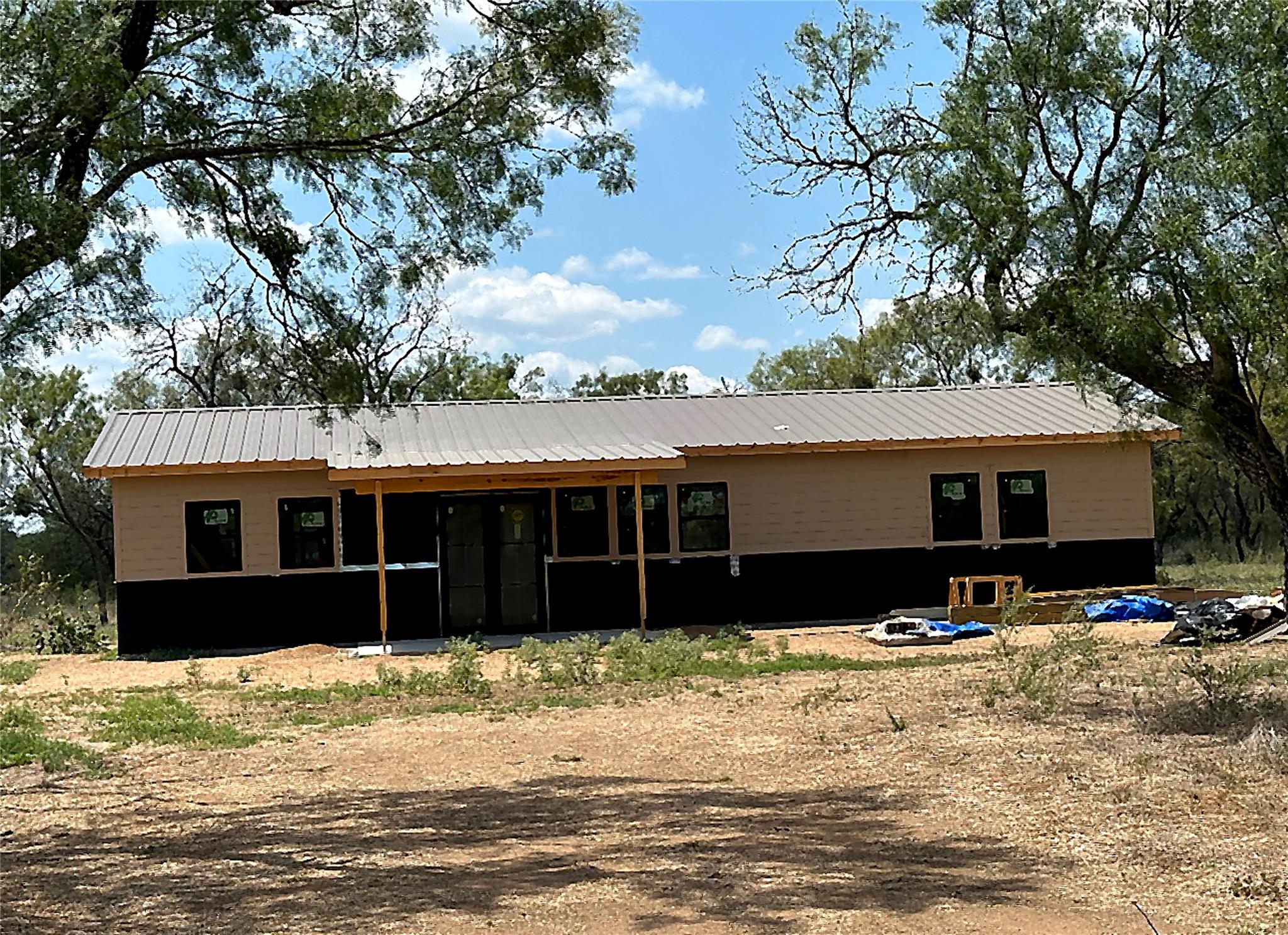 6417 County Road 120 None Property Photo 1