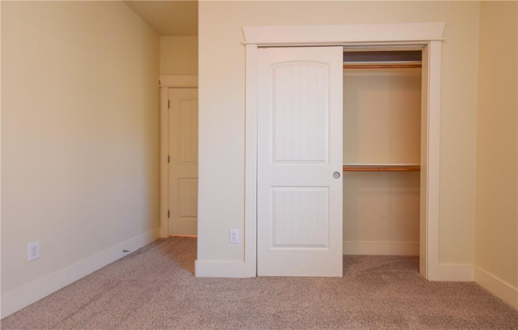 5405 Avenue H None #b Property Photo 10