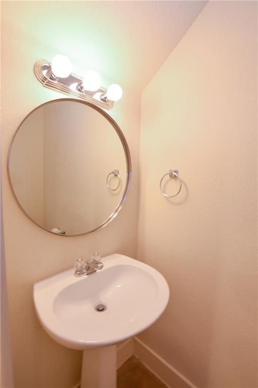 5405 Avenue H None #b Property Photo 12