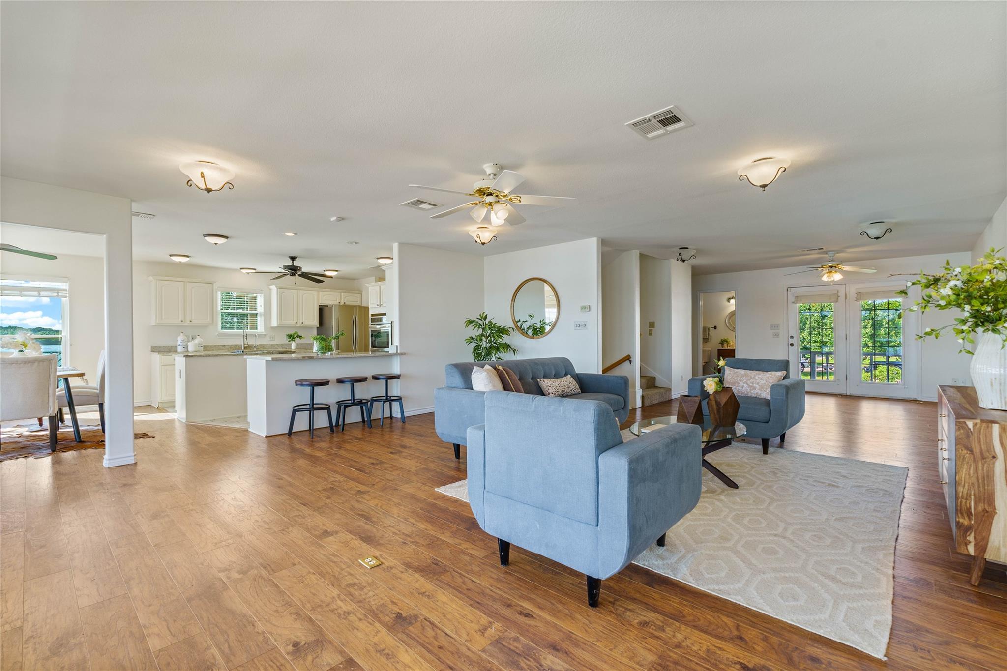 130 Circle Pt Property Photo 16
