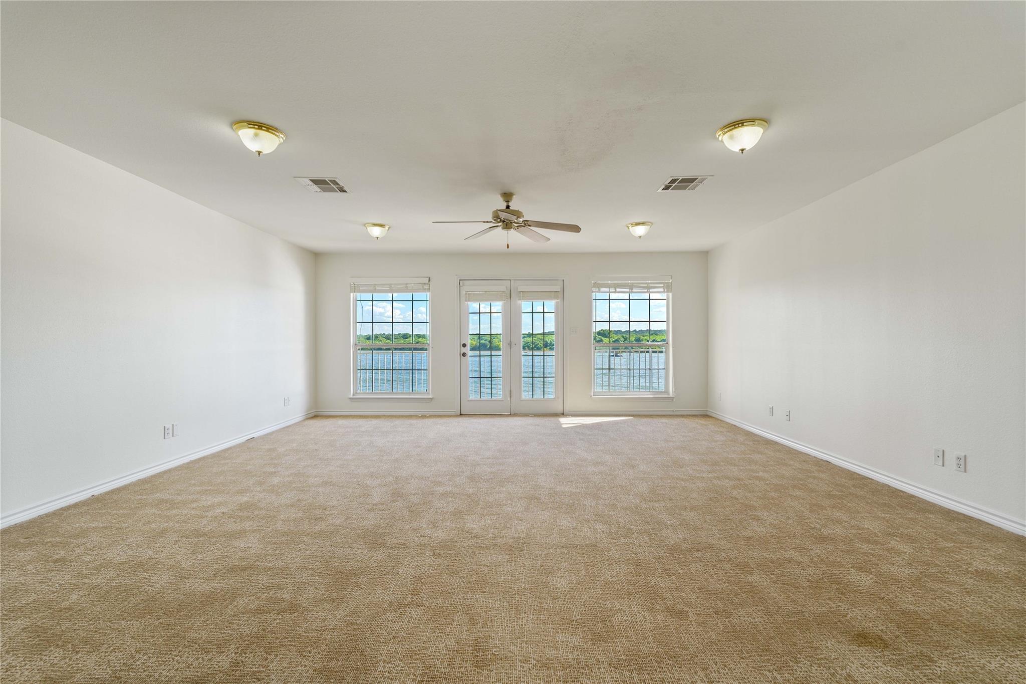 130 Circle Pt Property Photo 27