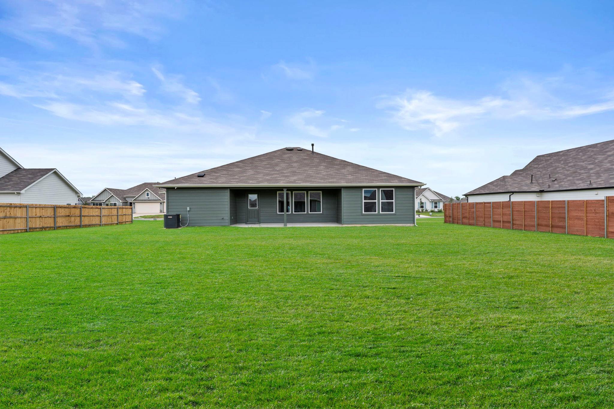 473 Atticus Cv Property Photo 25