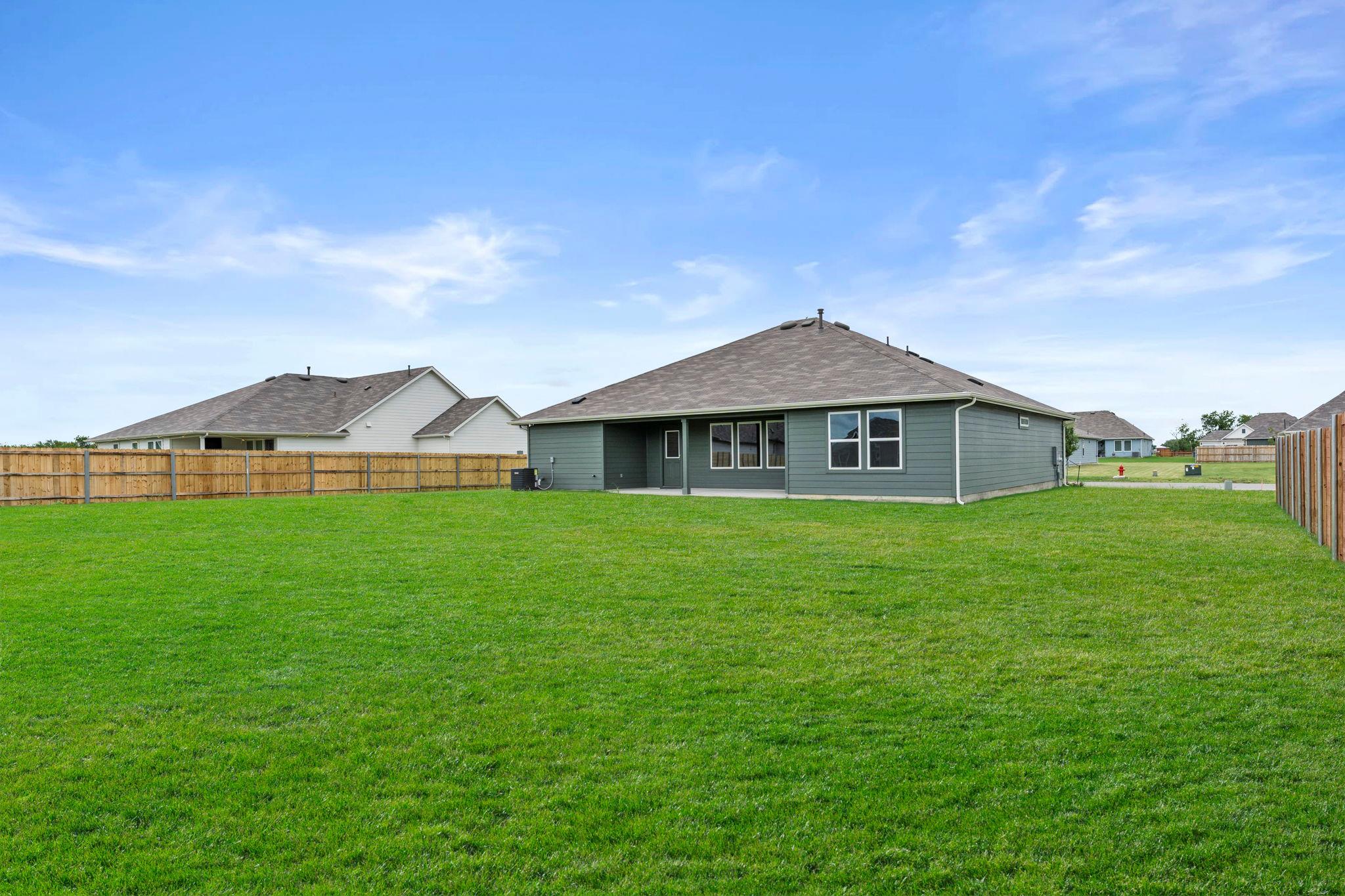 473 Atticus Cv Property Photo 26
