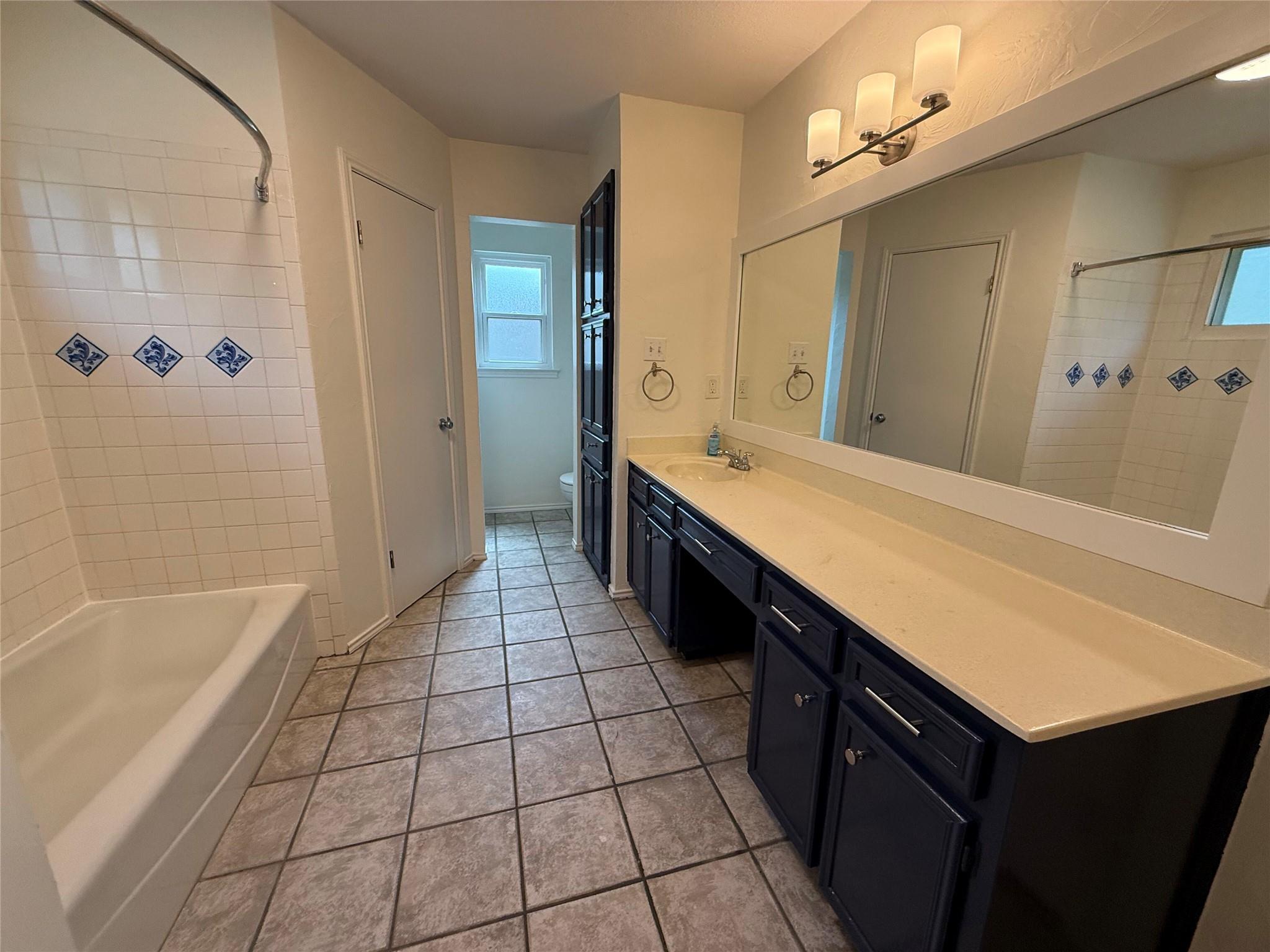 2107 Whispering Dr Property Photo 9