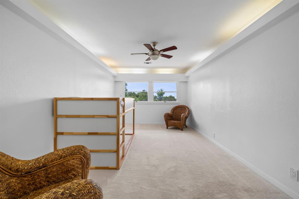 3935 Lago Vista Dr Property Photo 21