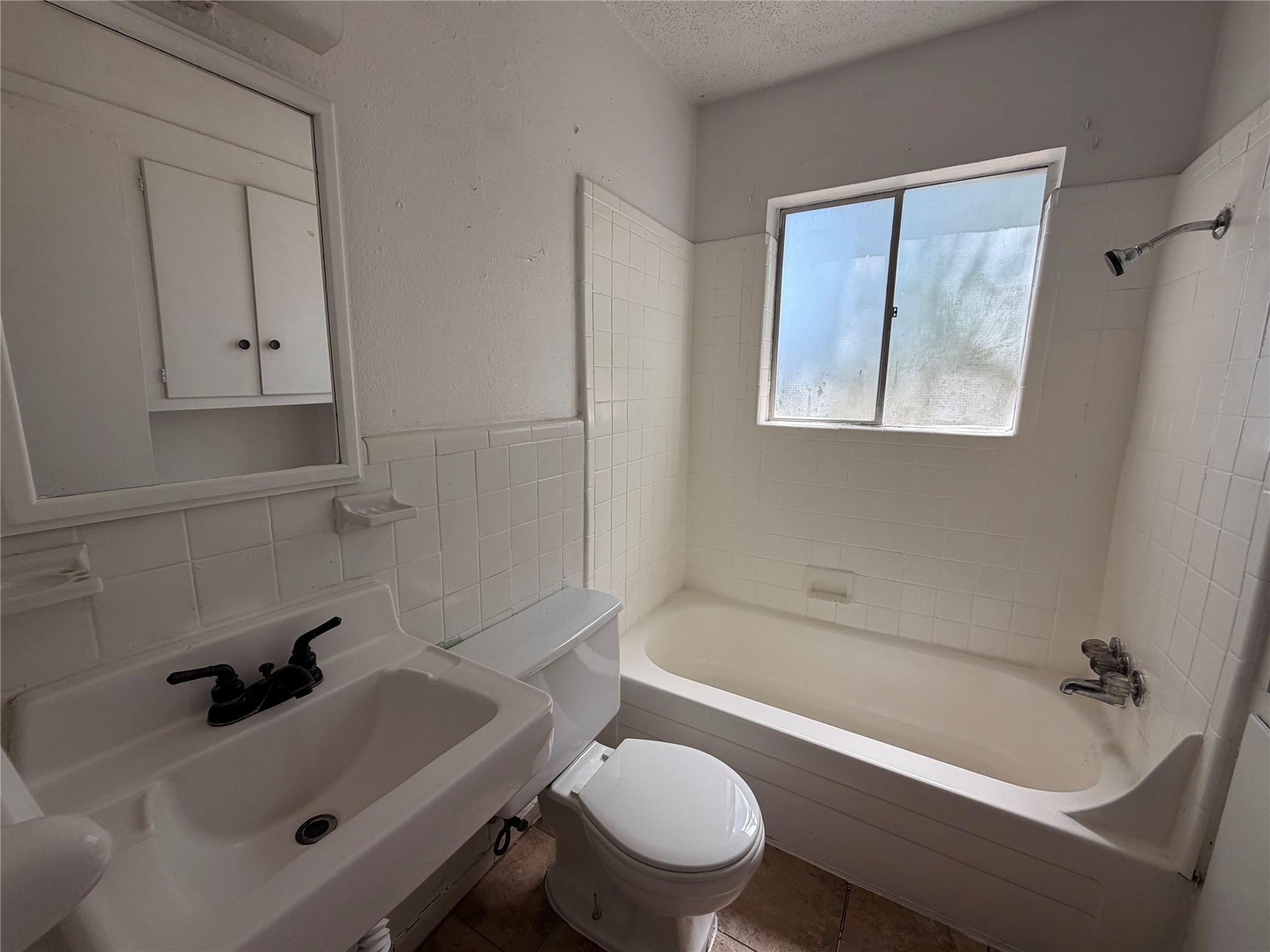 3106 Duval St #205 Property Photo 9