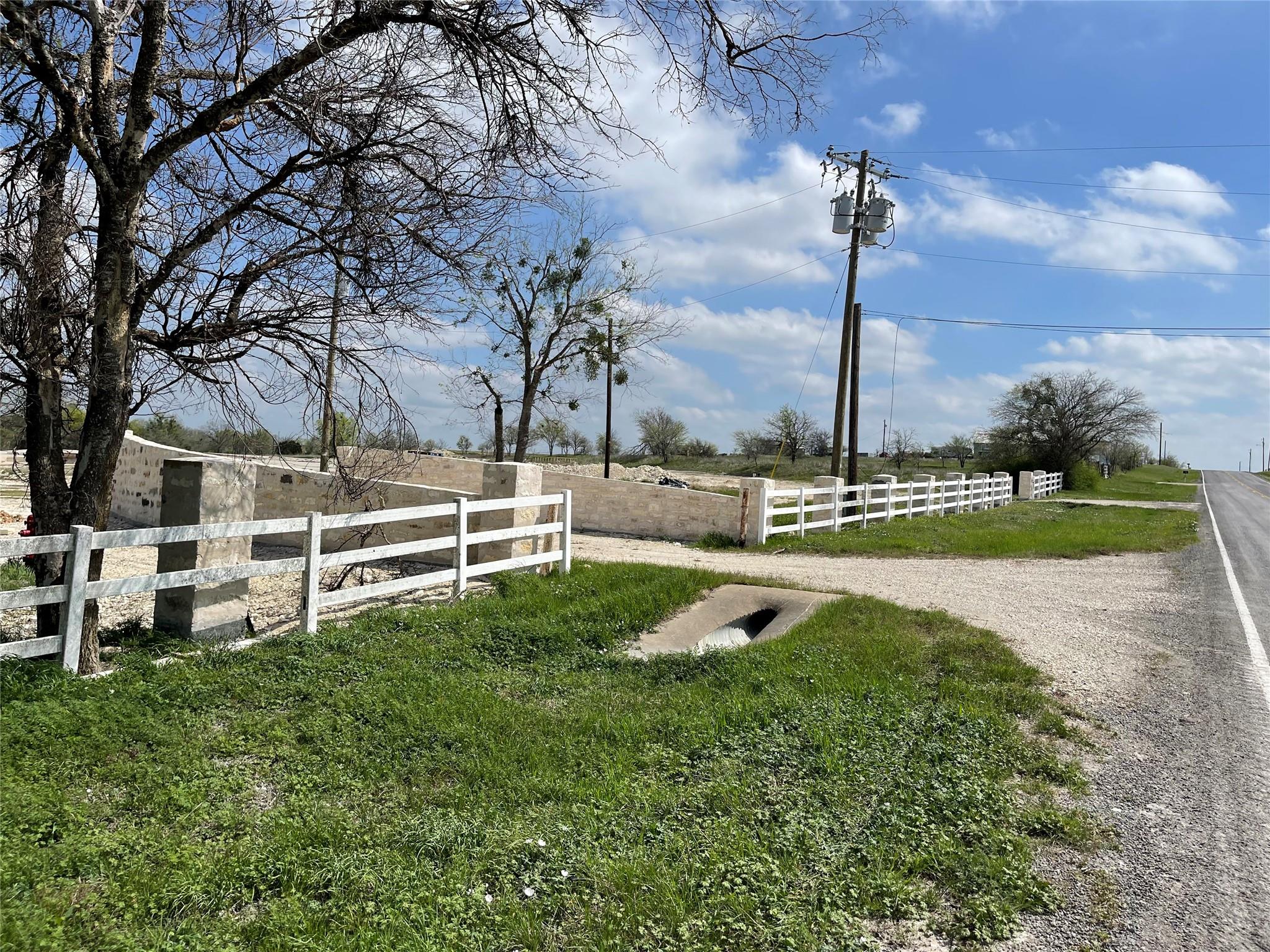 4100 Fm 1105 Property Photo 19