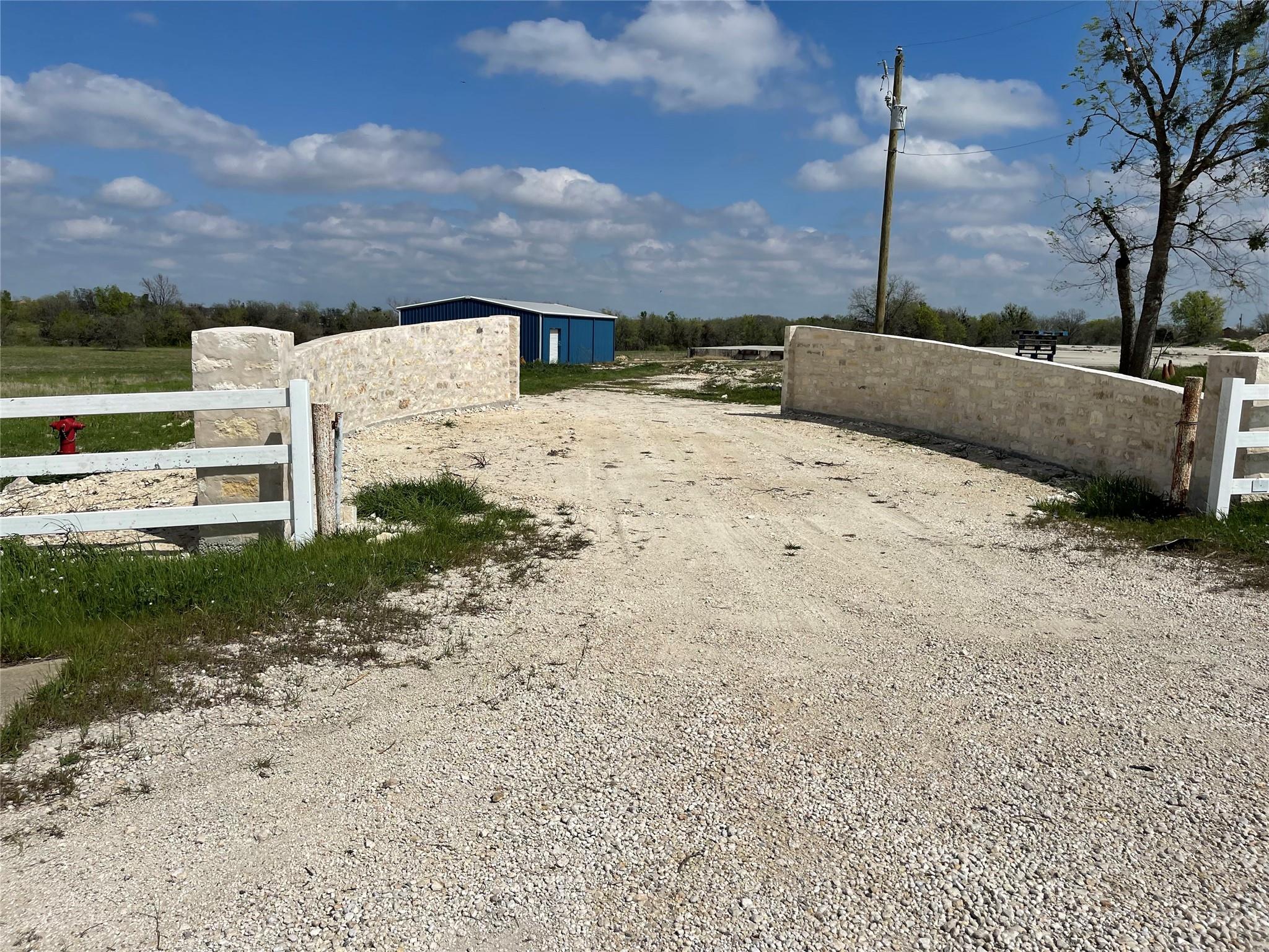 4100 Fm 1105 Property Photo 23