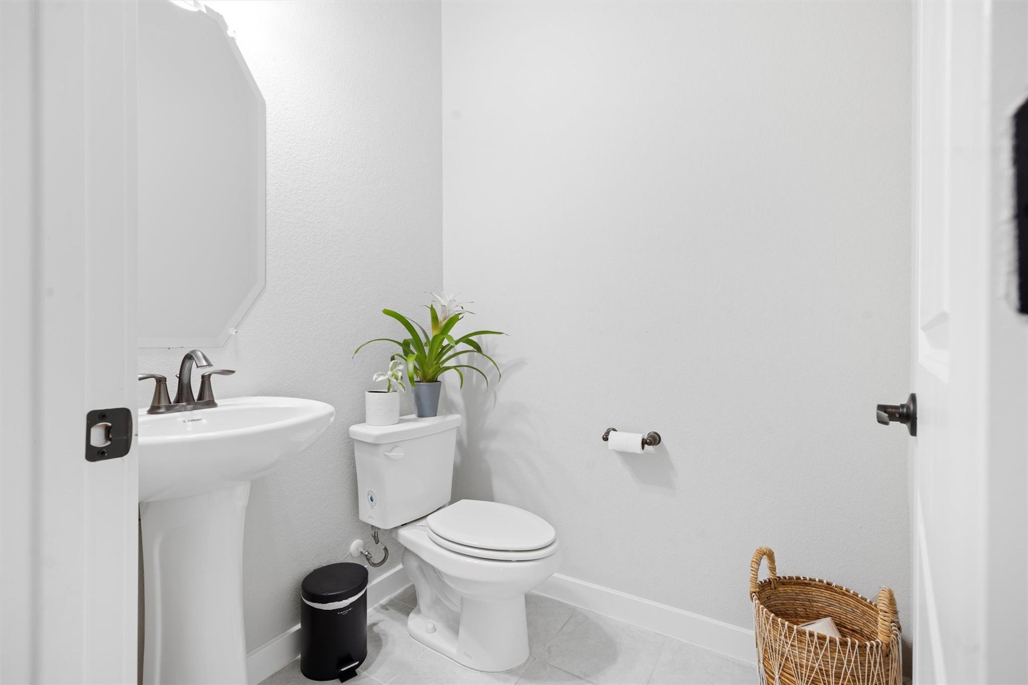 8205 Bestride Bnd Property Photo 12