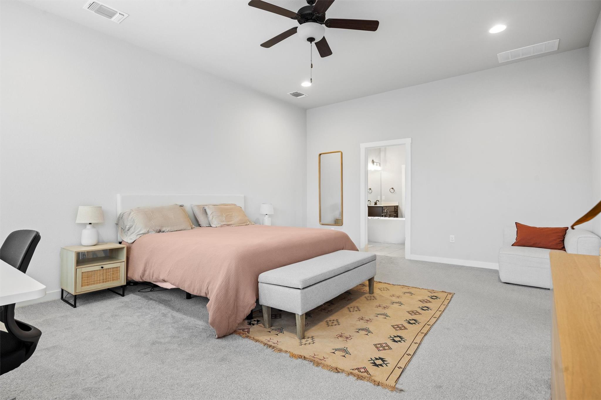 8205 Bestride Bnd Property Photo 24